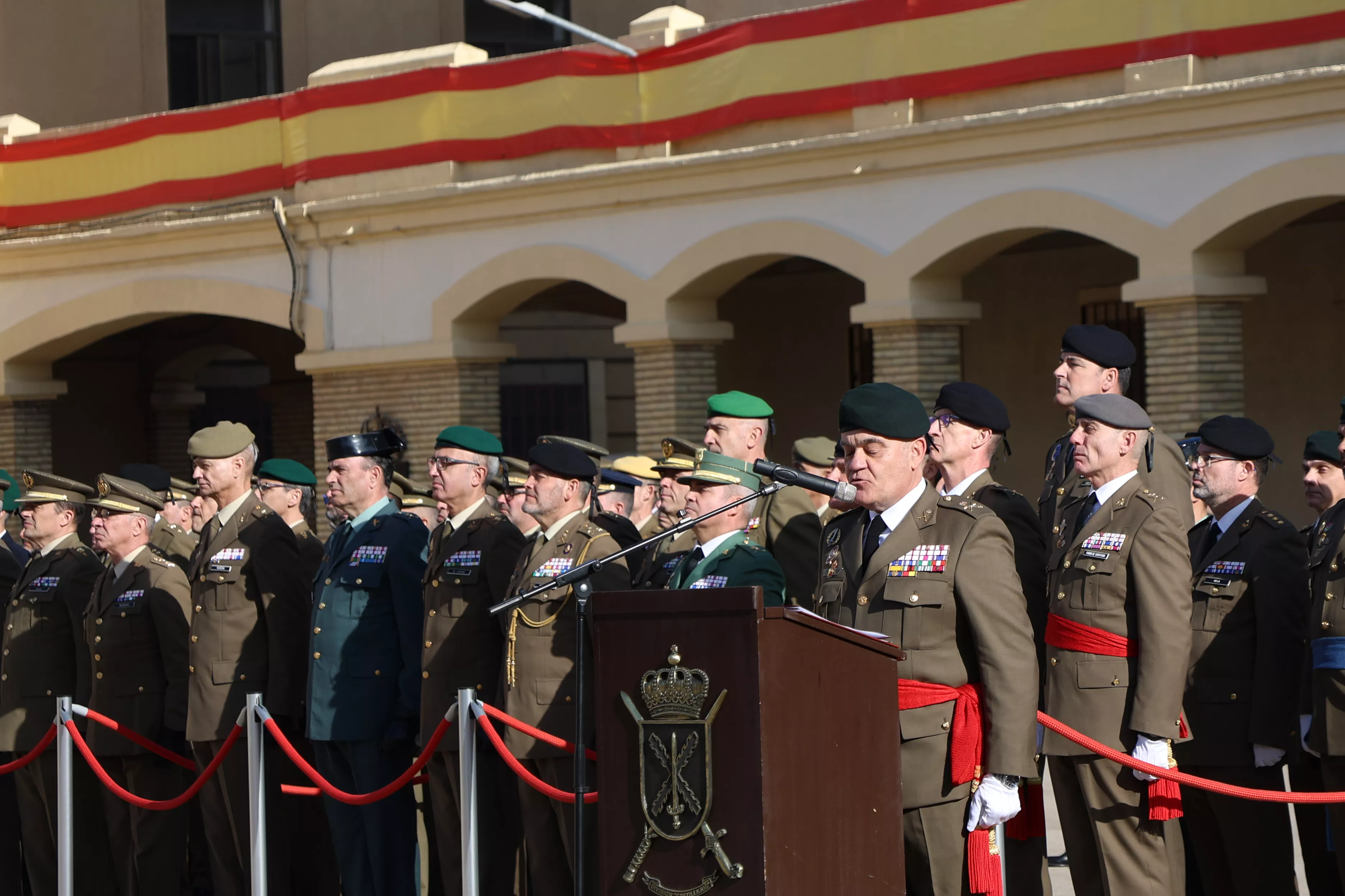 Toma de posesión del general Cepeda como jefe de la División Castillejos. Foto División CastillejosToma de posesión del general Cepeda como jefe de la División Castillejos. Foto División Castillejos