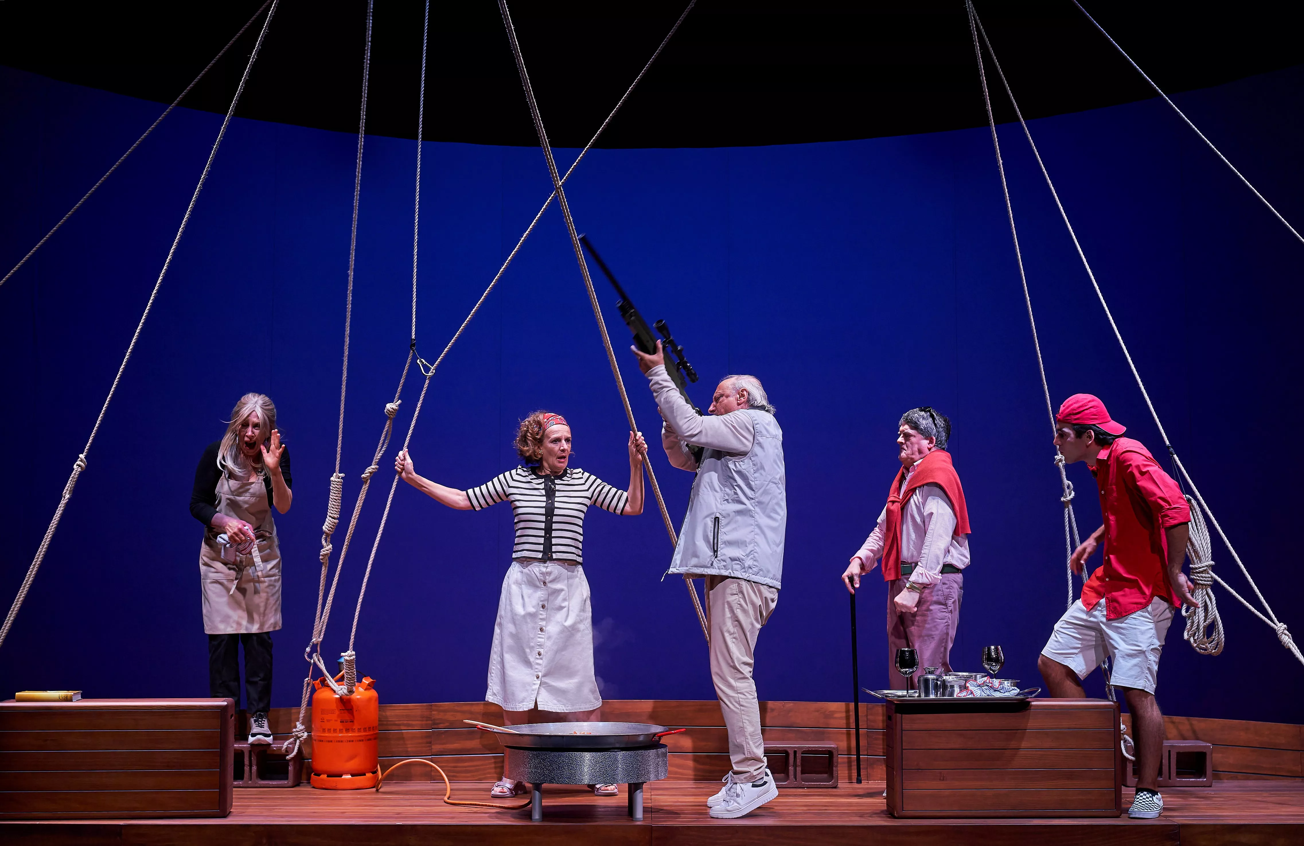 Imagen del espectáculo de Els Joglars, que se presenta este viernes en Huesca.