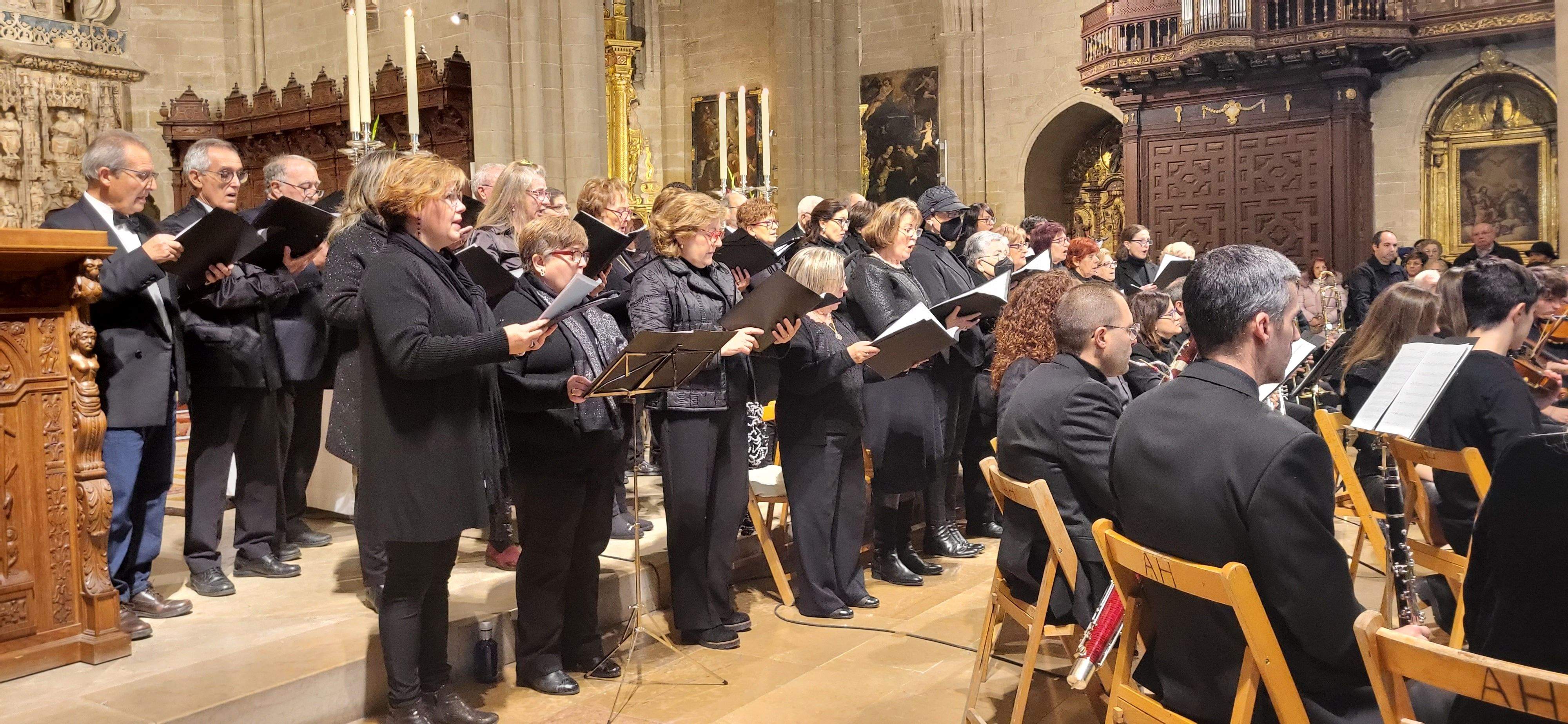 Huesca celebra el Tota Pulchra