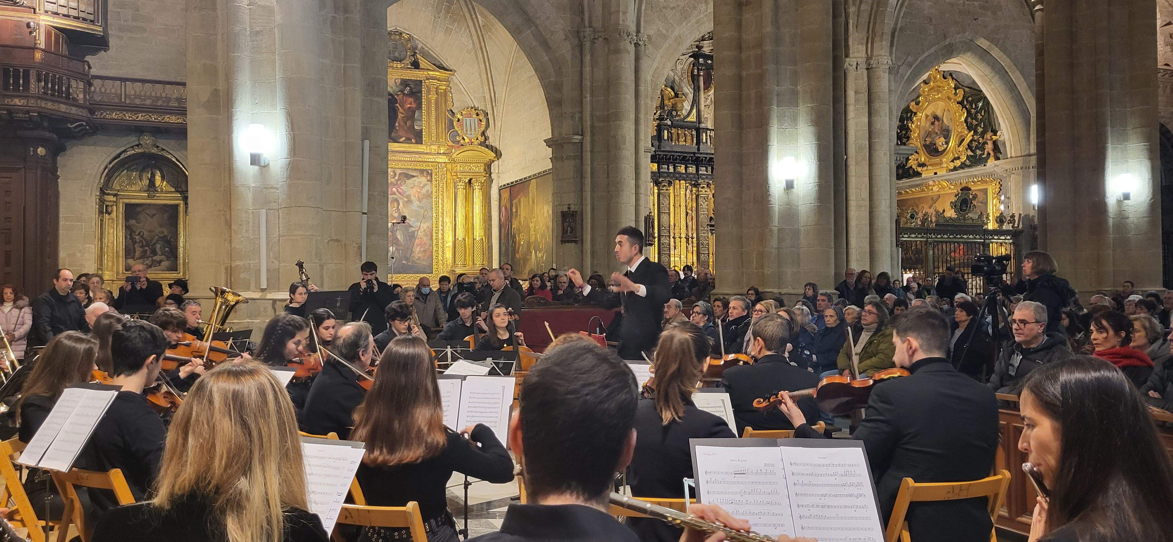 Huesca celebra el Tota Pulchra