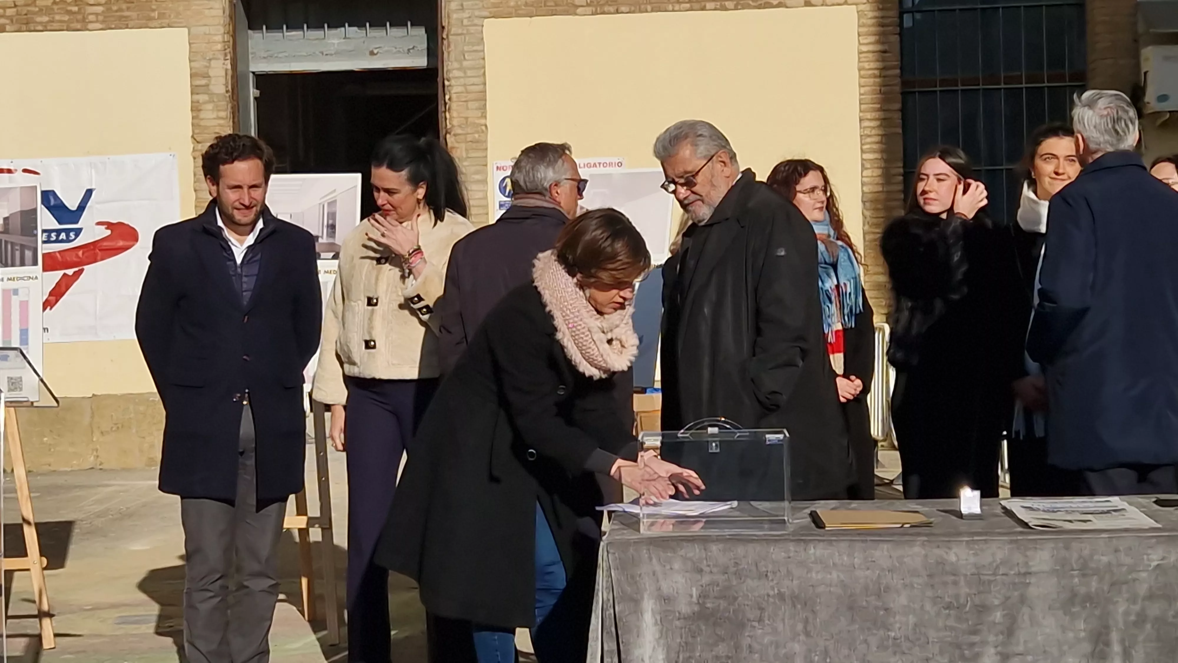 Primera piedra de la Facultad de Medicina de Huesca. Foto Myriam Martínez 