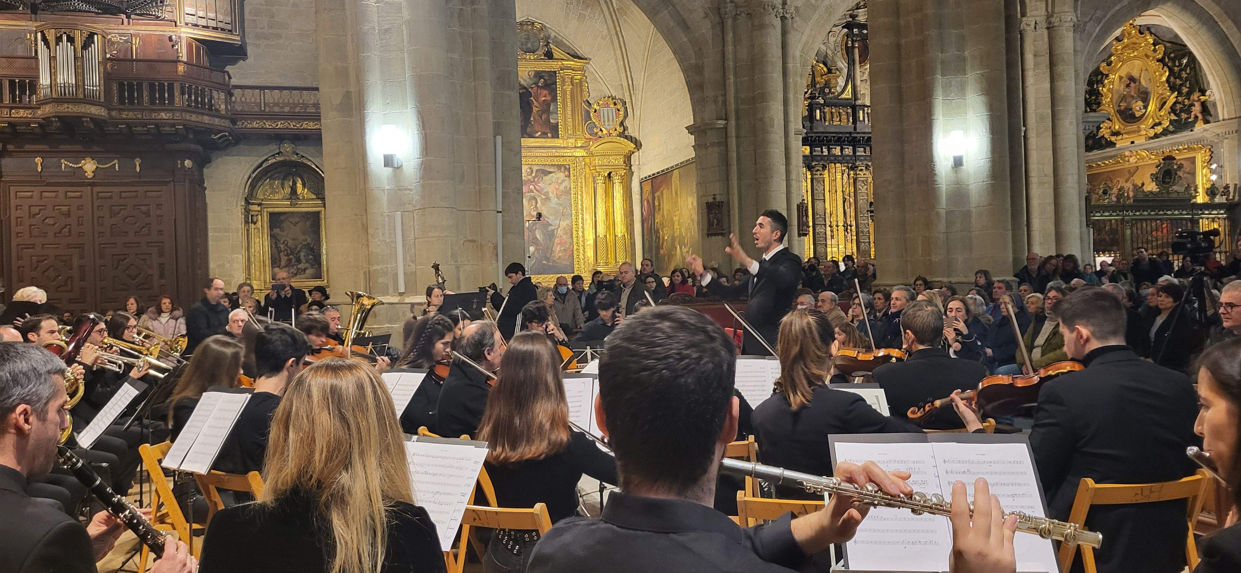 Huesca celebra el Tota Pulchra.