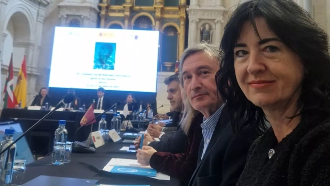 La directora general de Patrimonio Cultural y el jefe de servicio de prevención, protección e investigación del patrimonio cultural han asistido al Consejo de Patrimonio Histórico. La directora general de Patrimonio Cultural y el jefe de servicio de prevención, protección e investigación del patrimonio cultural han asistido al Consejo de Patrimonio Histórico.