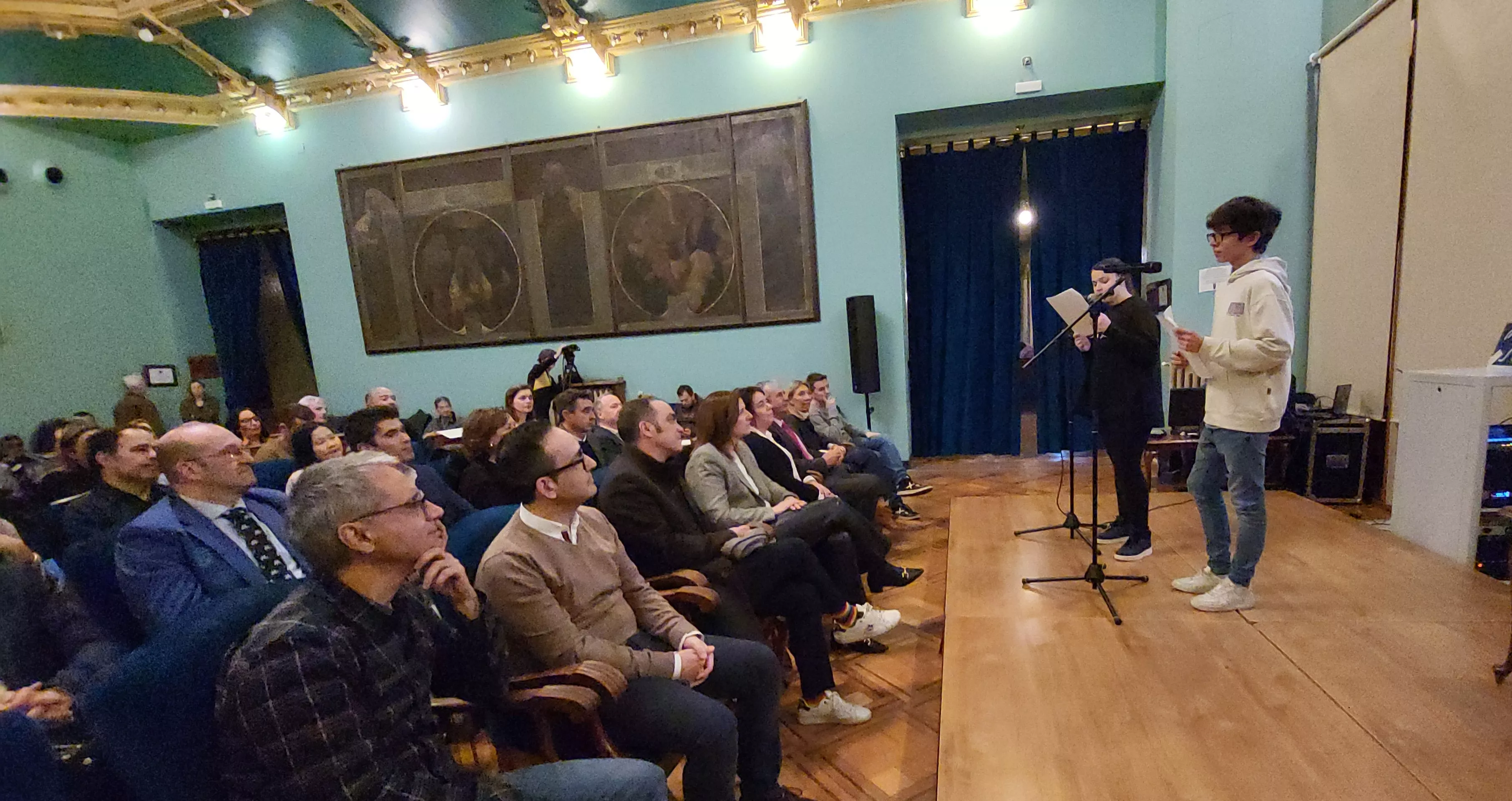 Acto de entrega de premios del IX Concurso de Relatos Cortos de la Asociación de Hipoacúsicos de Huesca. Foto Mercedes Manterola