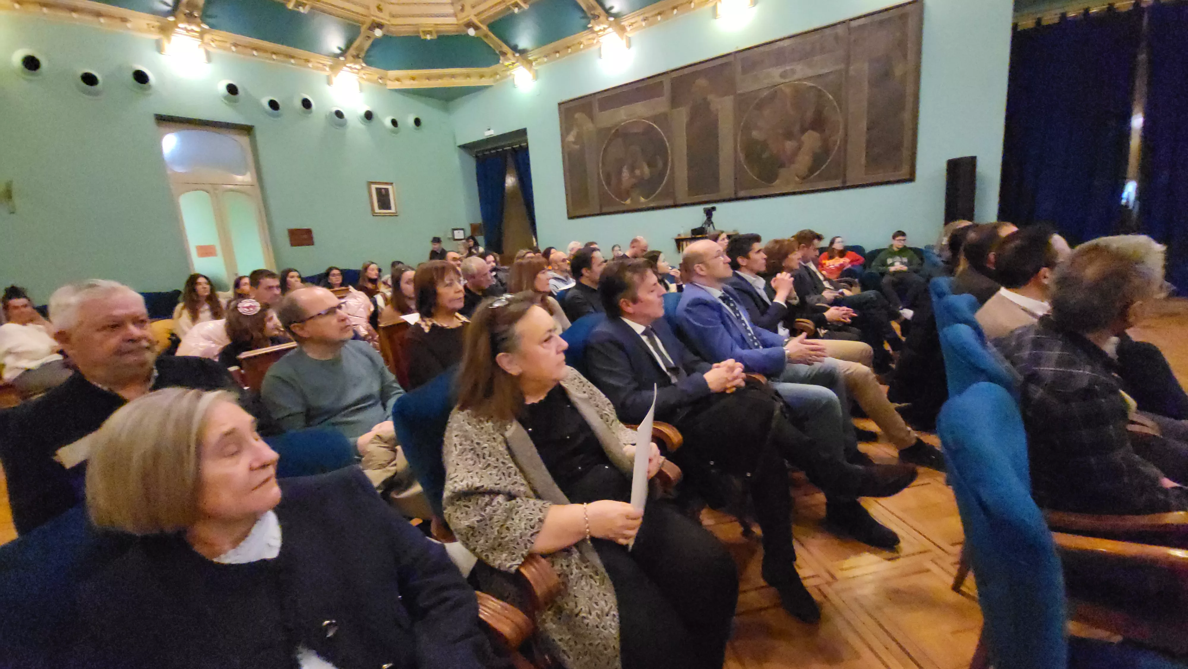 Acto de entrega de premios del IX Concurso de Relatos Cortos de la Asociación de Hipoacúsicos de Huesca. Foto Mercedes Manterola