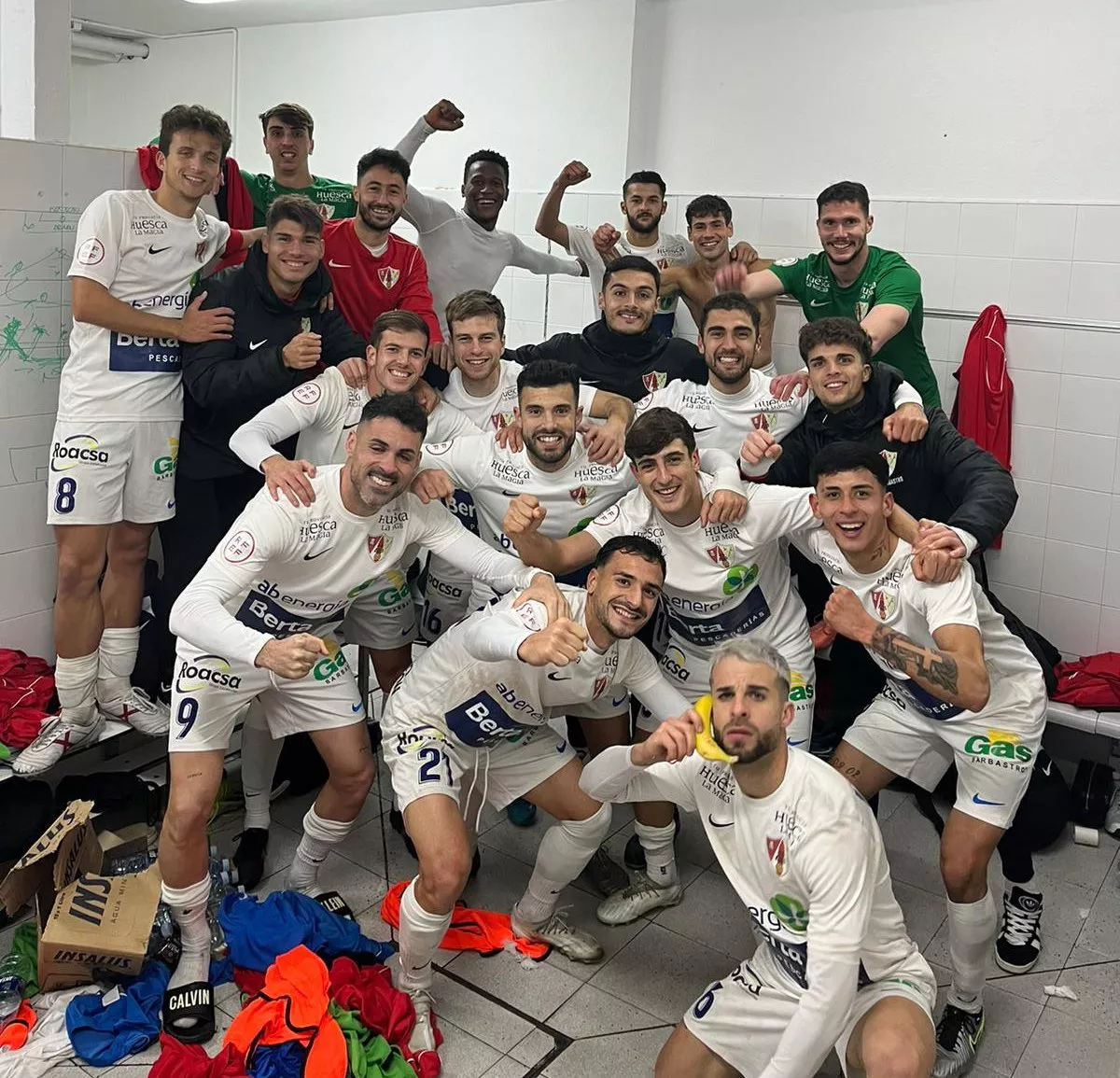 La felicidad se ha instalado en el Barbastro al final del encuentro.