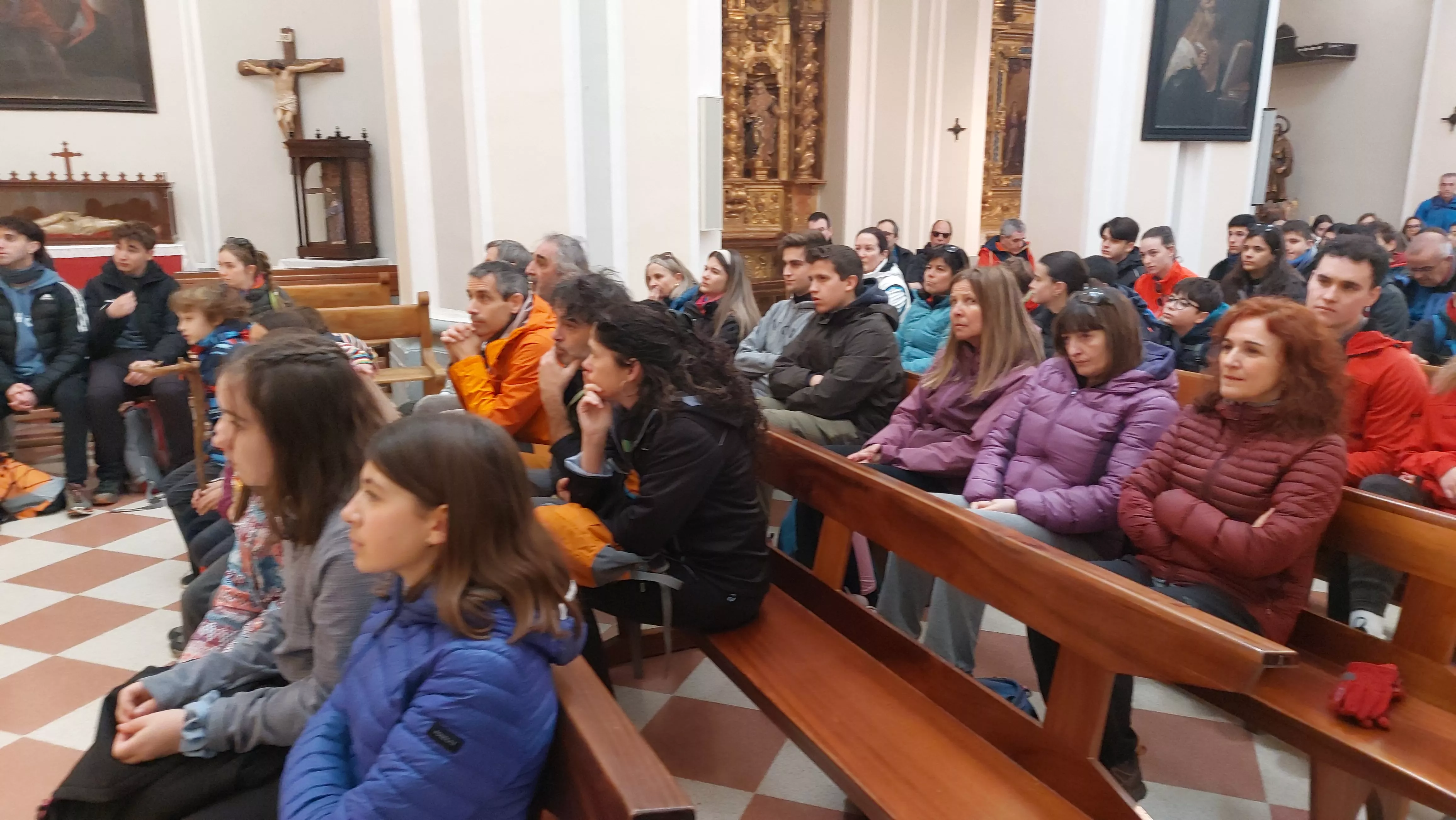 Participantes en el primer entreno para la Javierada
