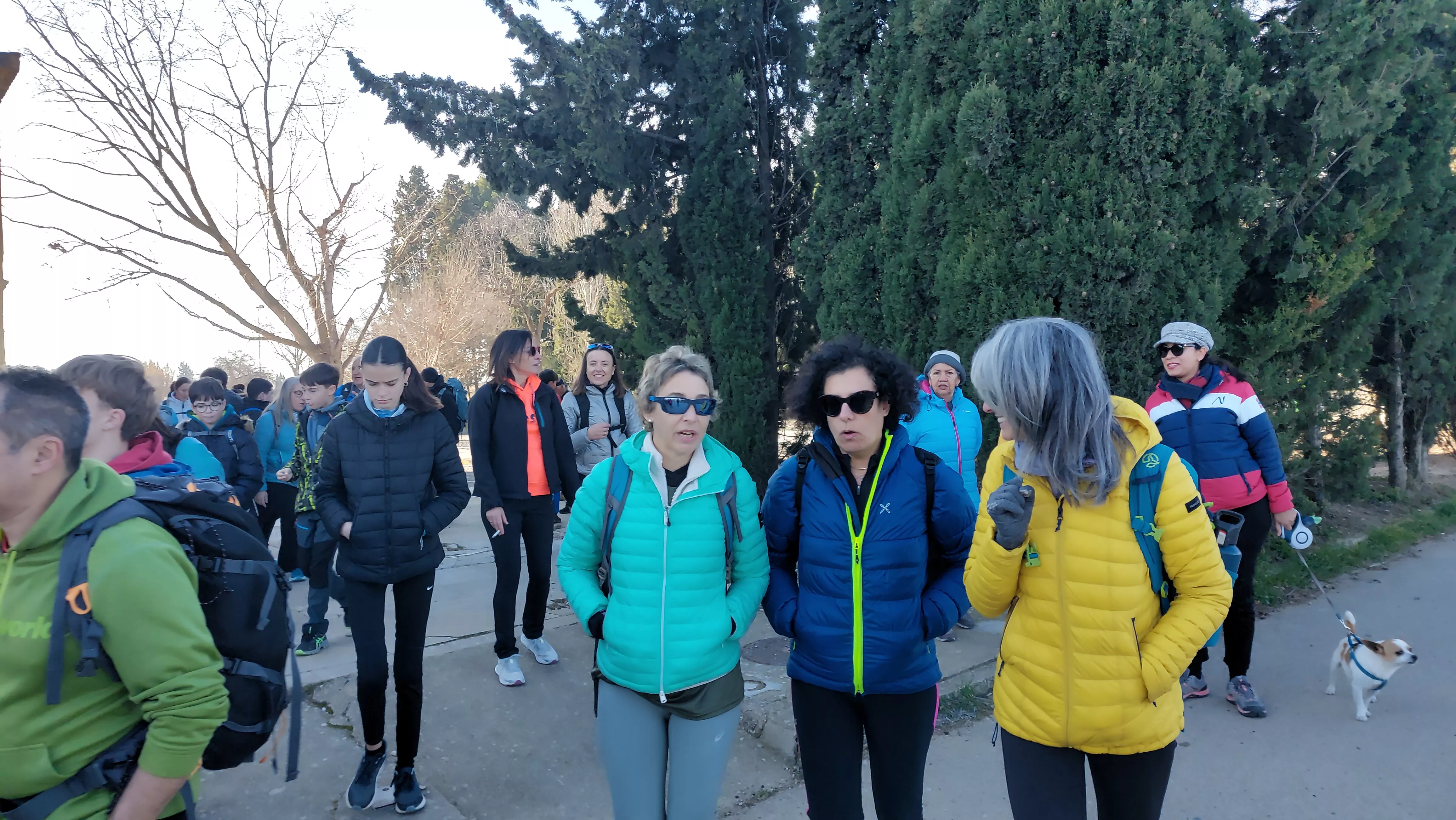 Participantes en el primer entreno para la Javierada