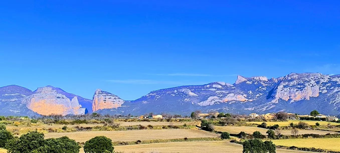 Vistas sobre la Sierra de Gratal. Foto Joaquín Santafé