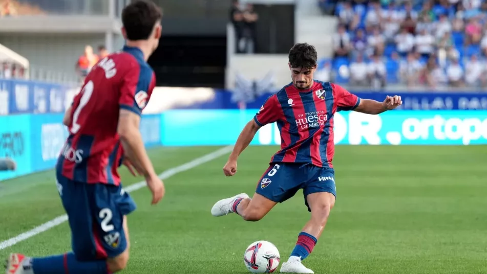 Parte médico de Javi Mier: se le realizará una astroscopia para explorar su menisco