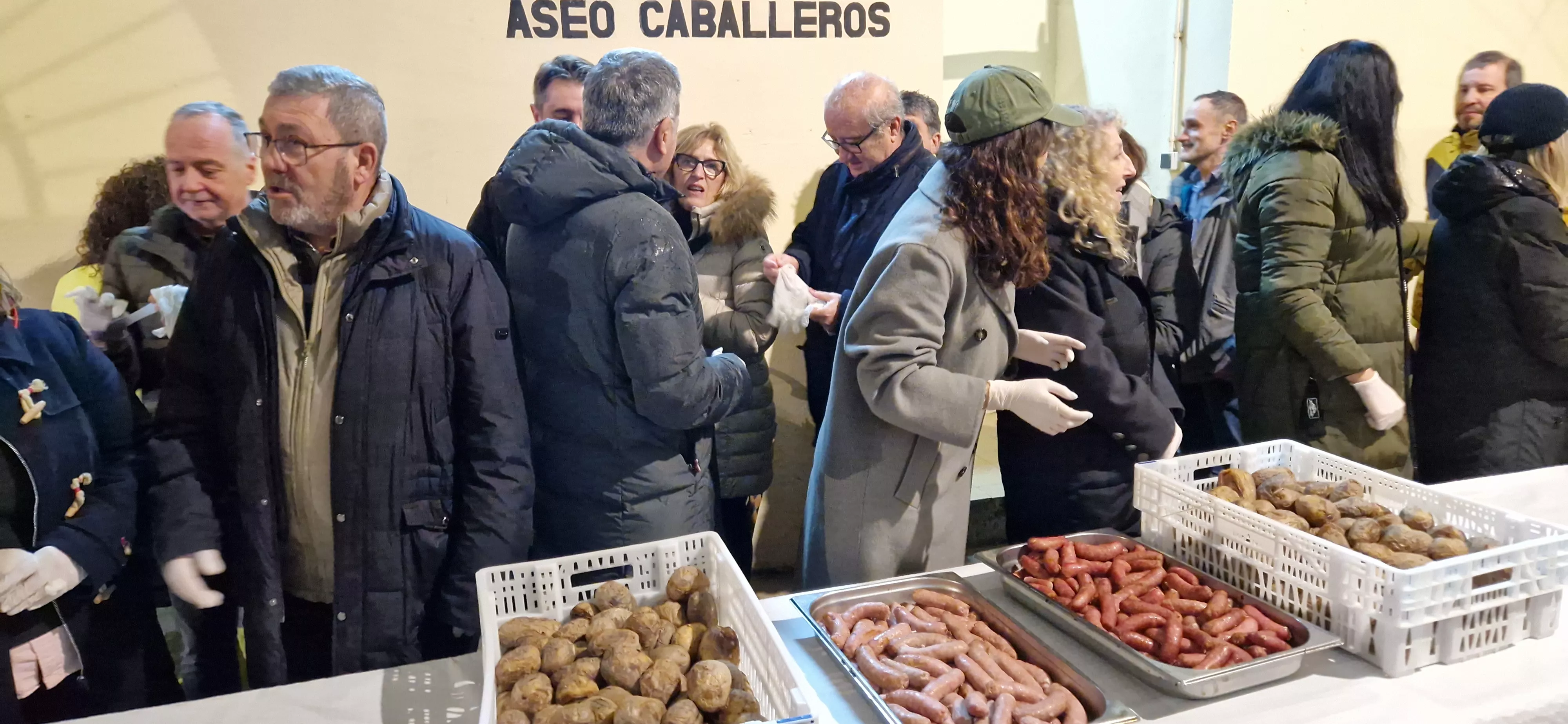 Víspera de San Vicente, sin hoguera y a cubierto. Foto Myriam Martínez 
