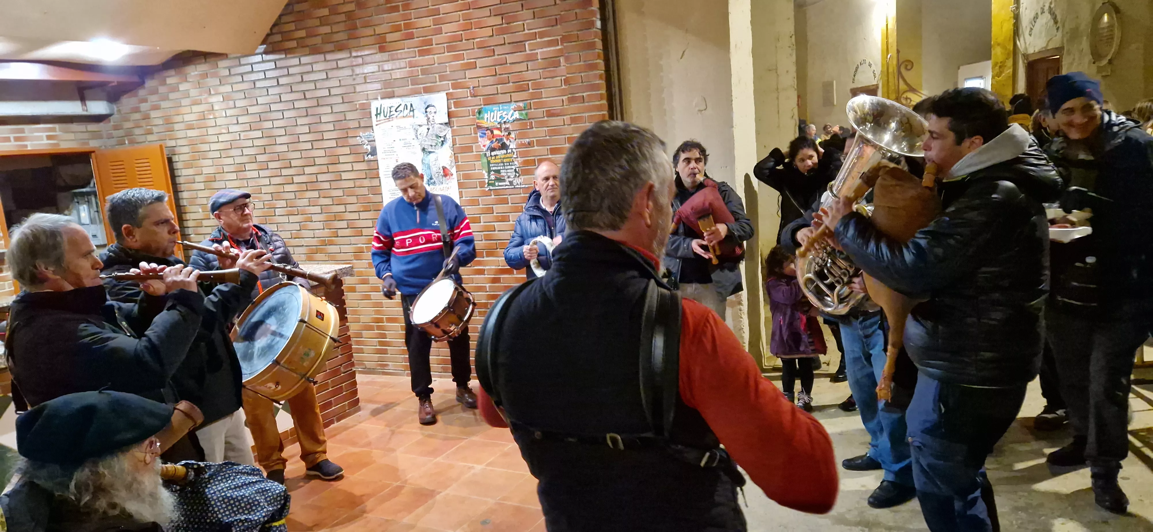 Víspera de San Vicente, sin hoguera y a cubierto. Foto Myriam Martínez 