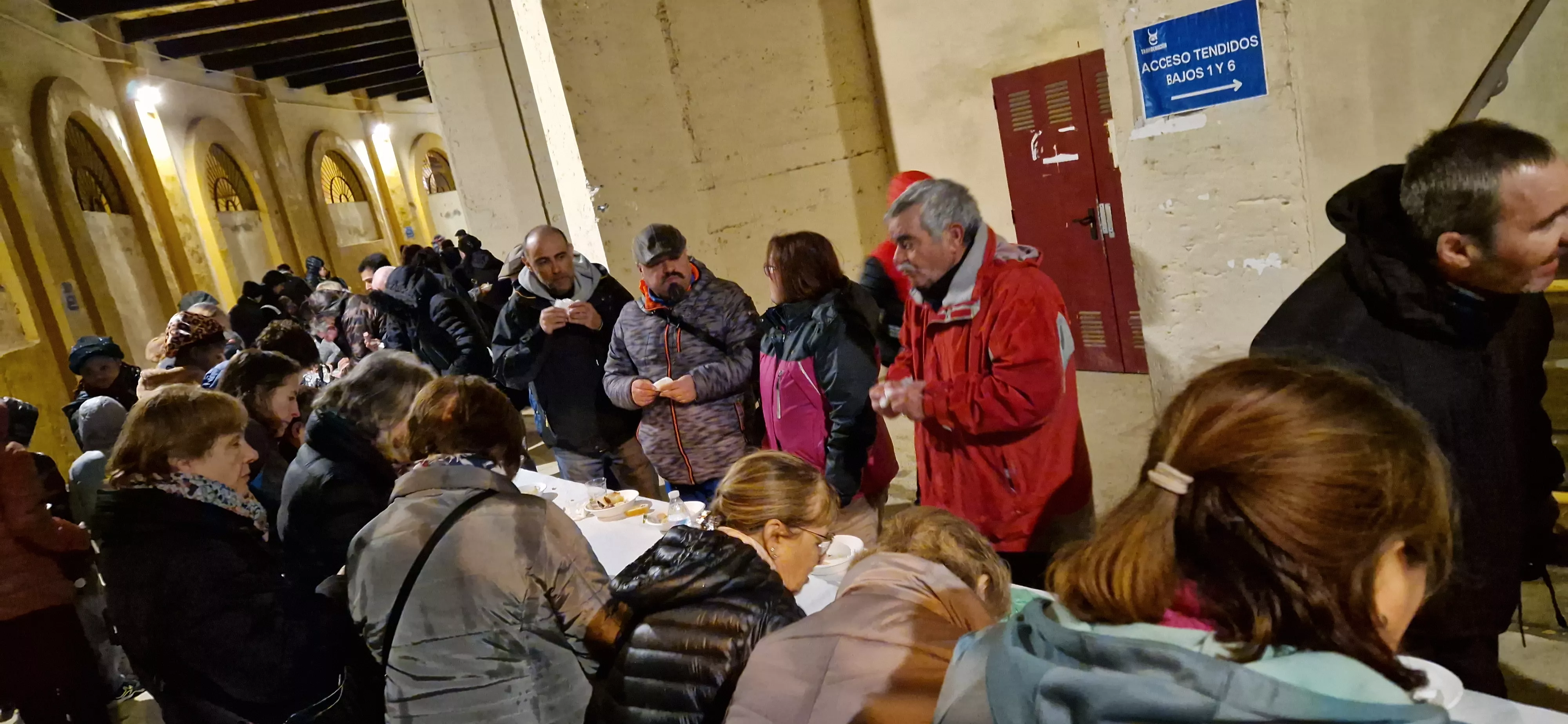 Víspera de San Vicente, sin hoguera y a cubierto. Foto Myriam Martínez 