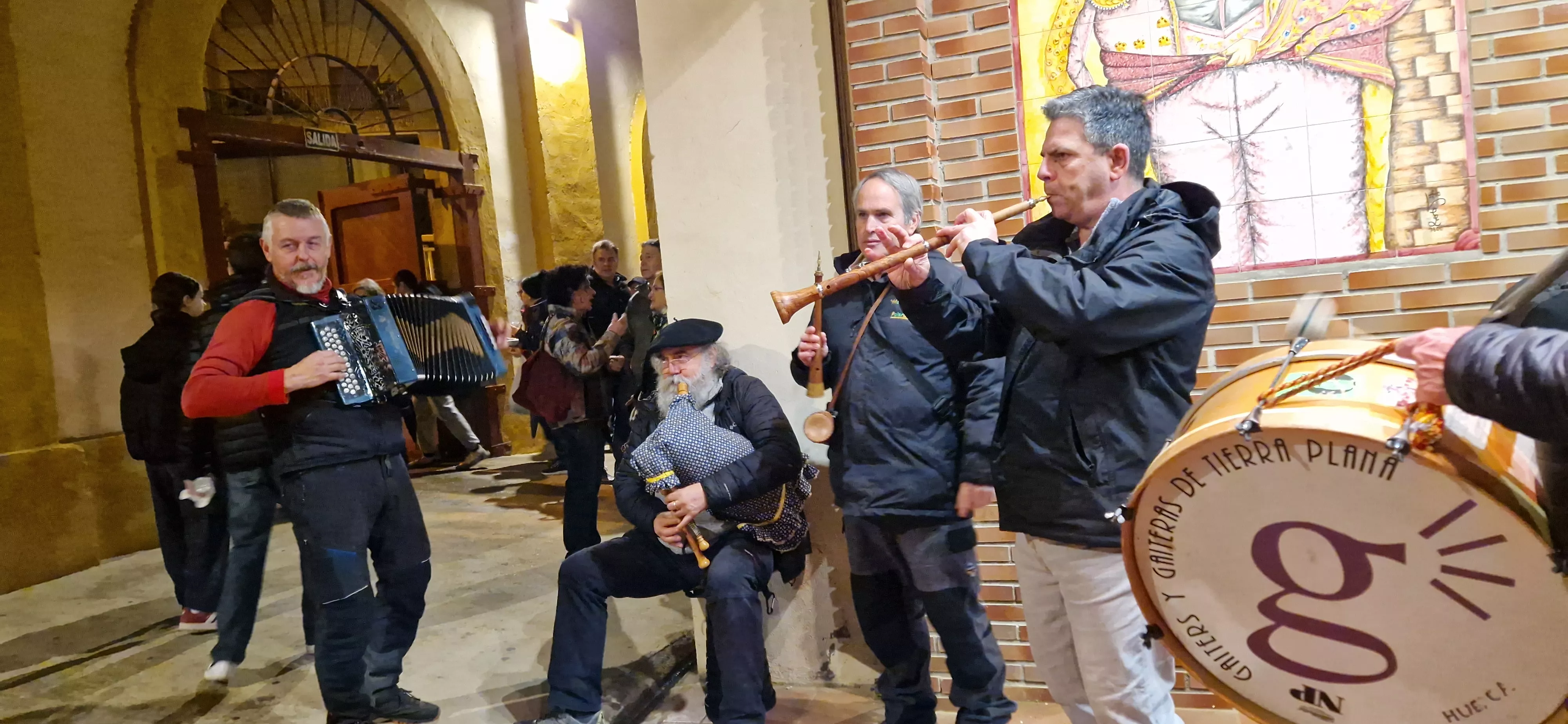 Víspera de San Vicente, sin hoguera y a cubierto. Foto Myriam Martínez 