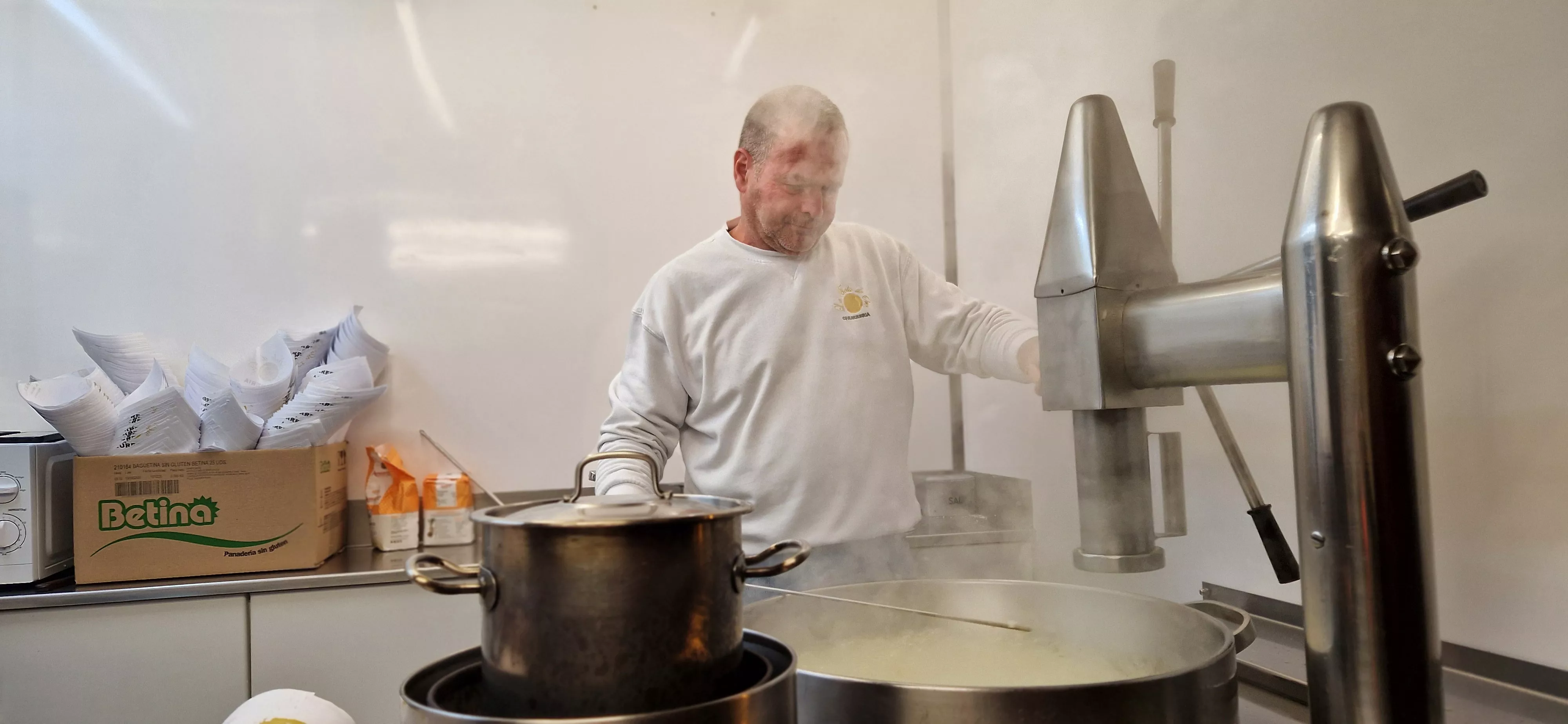 Víspera de San Vicente, sin hoguera y a cubierto. Foto Myriam Martínez 