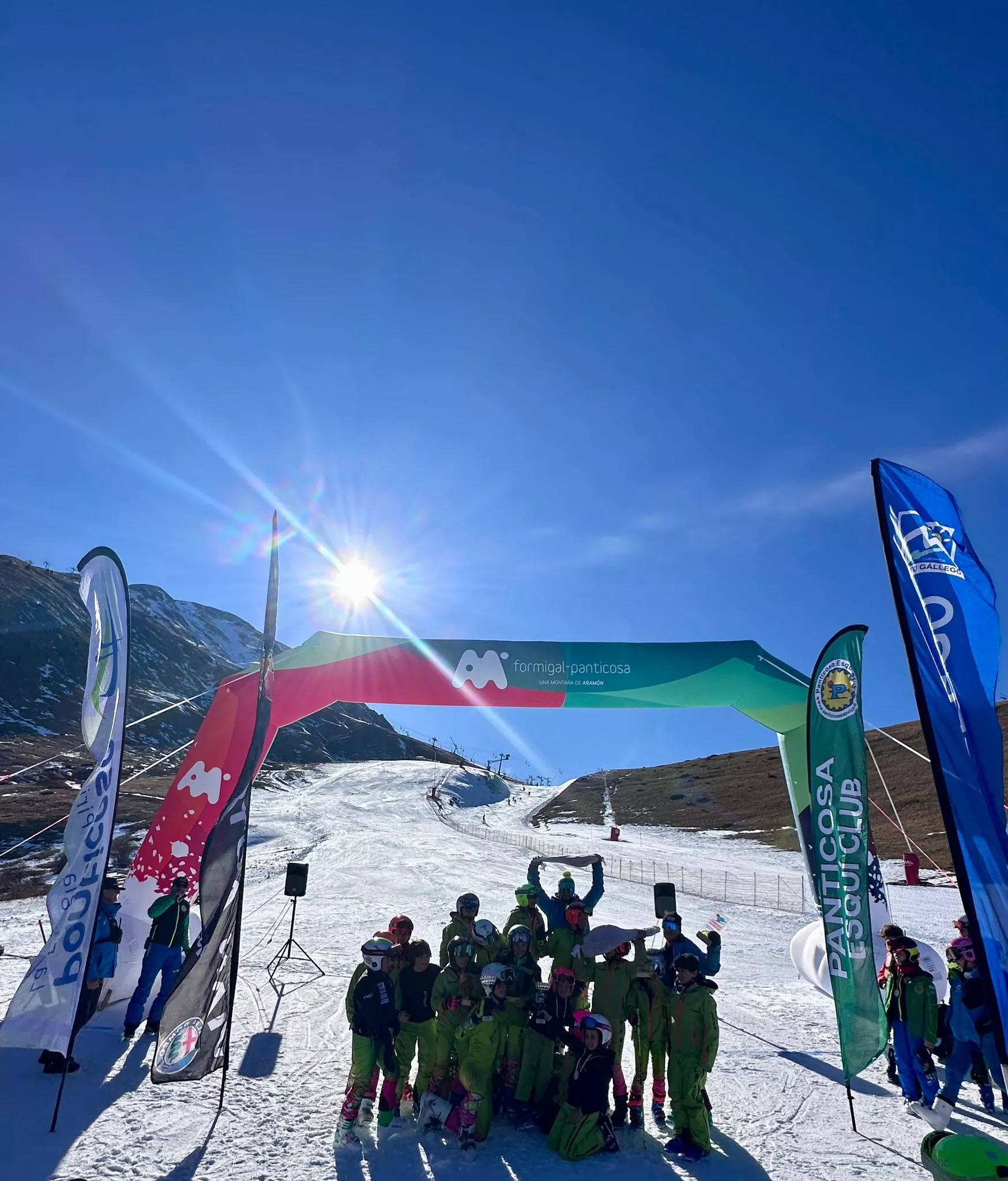 Imágenes del XVI Trofeo Panticosa de esquí