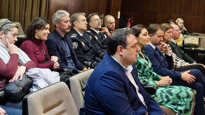 Asistentes a la presentación. Foto Myriam Martínez Asistentes a la presentación. Foto Myriam Martínez