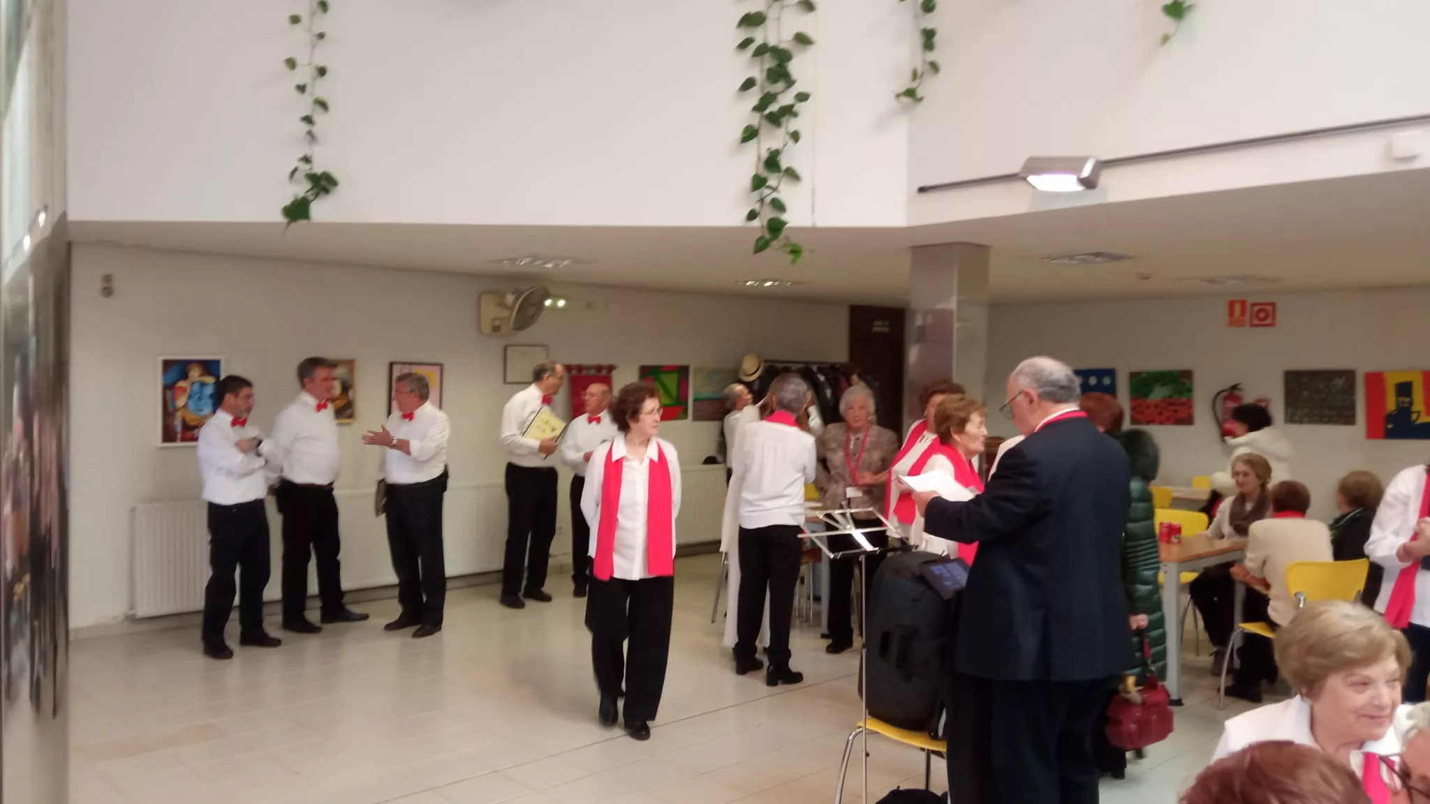  jornada de puertas abiertas del Hogar de Mayores de Huesca 