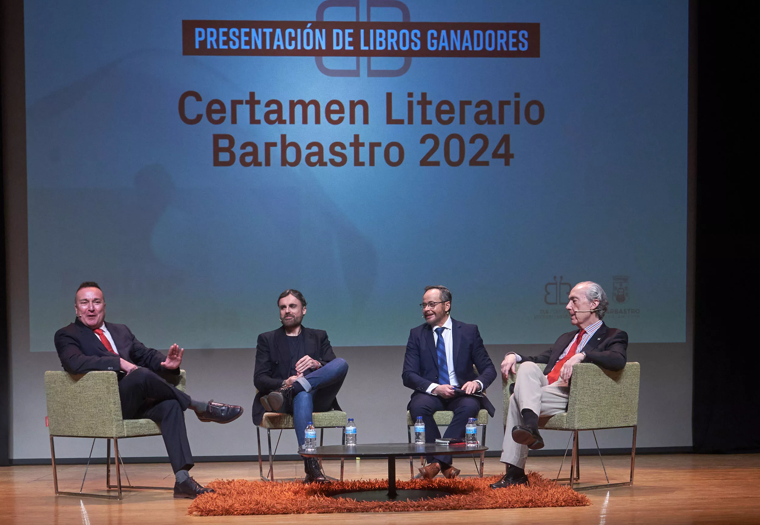 Entrega de premios del Certamen Literario de Barbastro