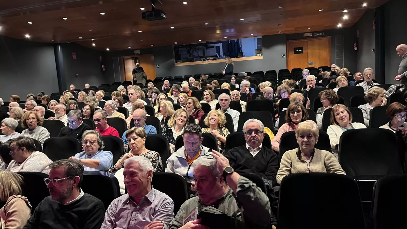 Concierto de Olga y los Ministriles “15 Aniversario” en Huesca. Foto Mercedes Manterola