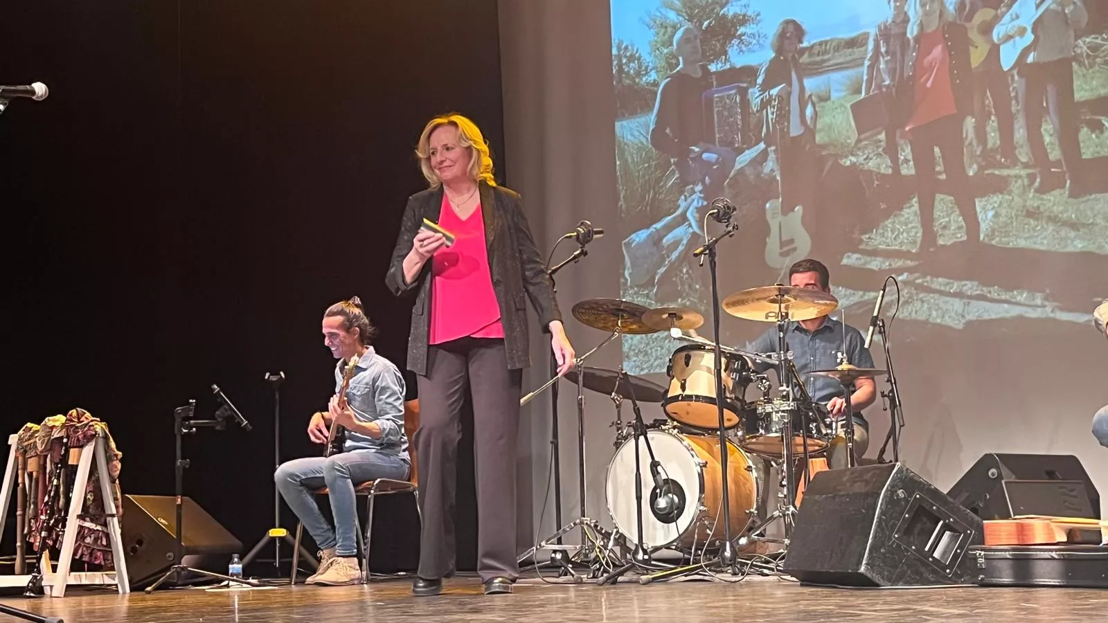 Concierto de Olga y los Ministriles “15 Aniversario” en Huesca. Foto Mercedes Manterola