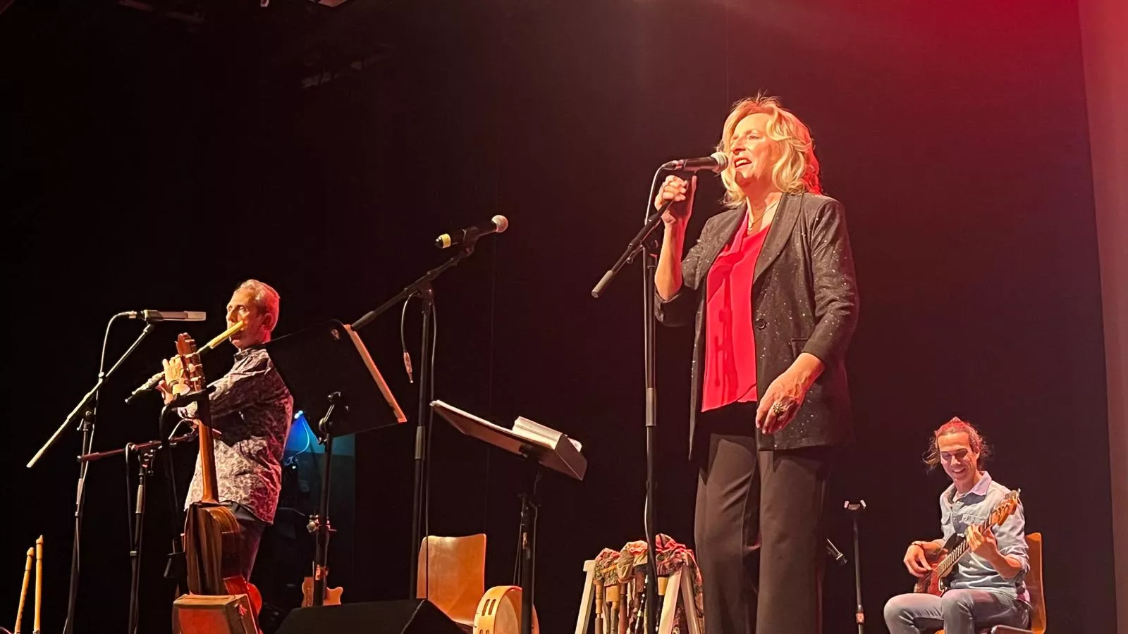 Concierto de Olga y los Ministriles “15 Aniversario” en Huesca. Foto Mercedes Manterola