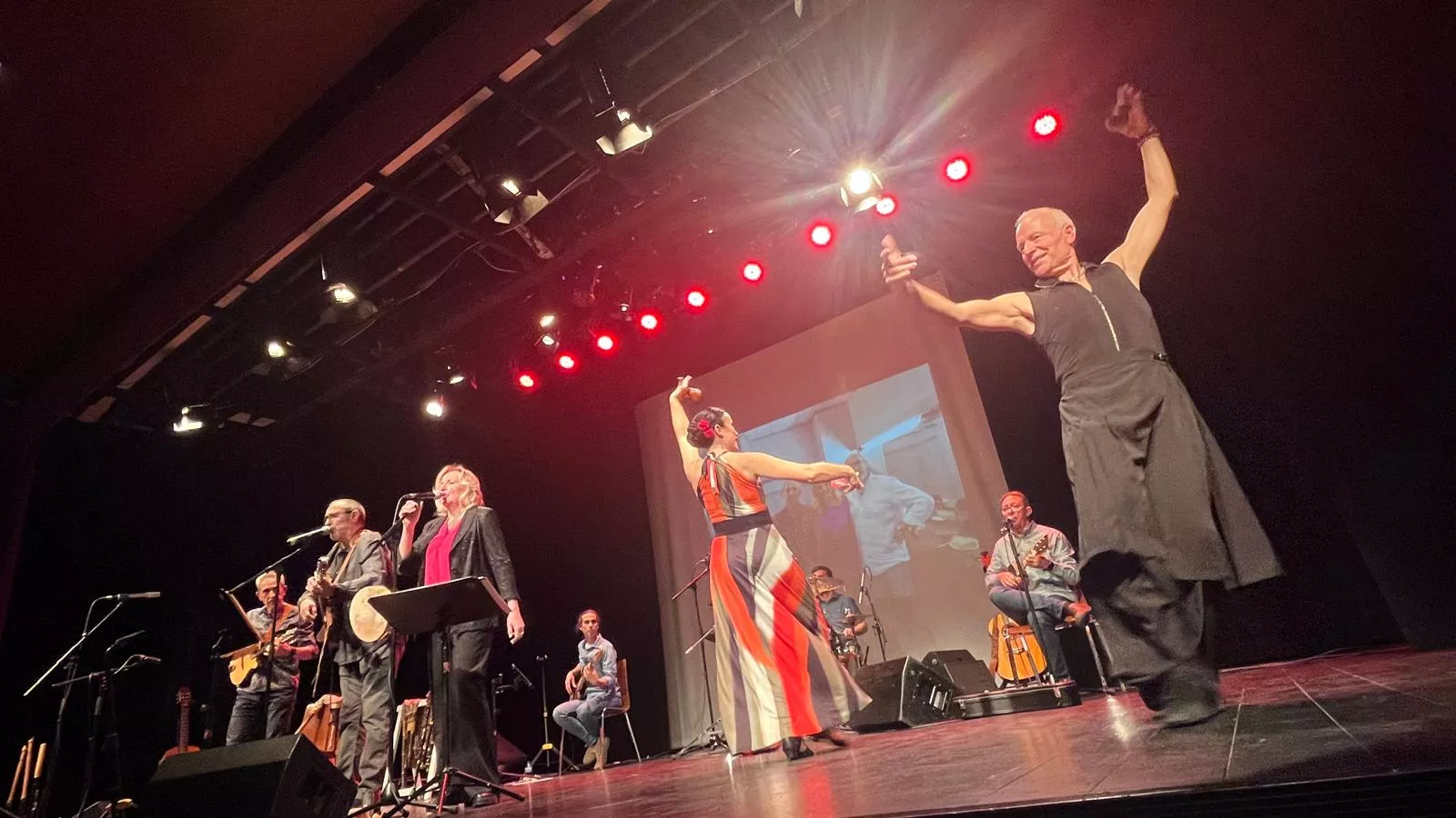 Concierto de Olga y los Ministriles “15 Aniversario” en Huesca. Foto Mercedes Manterola