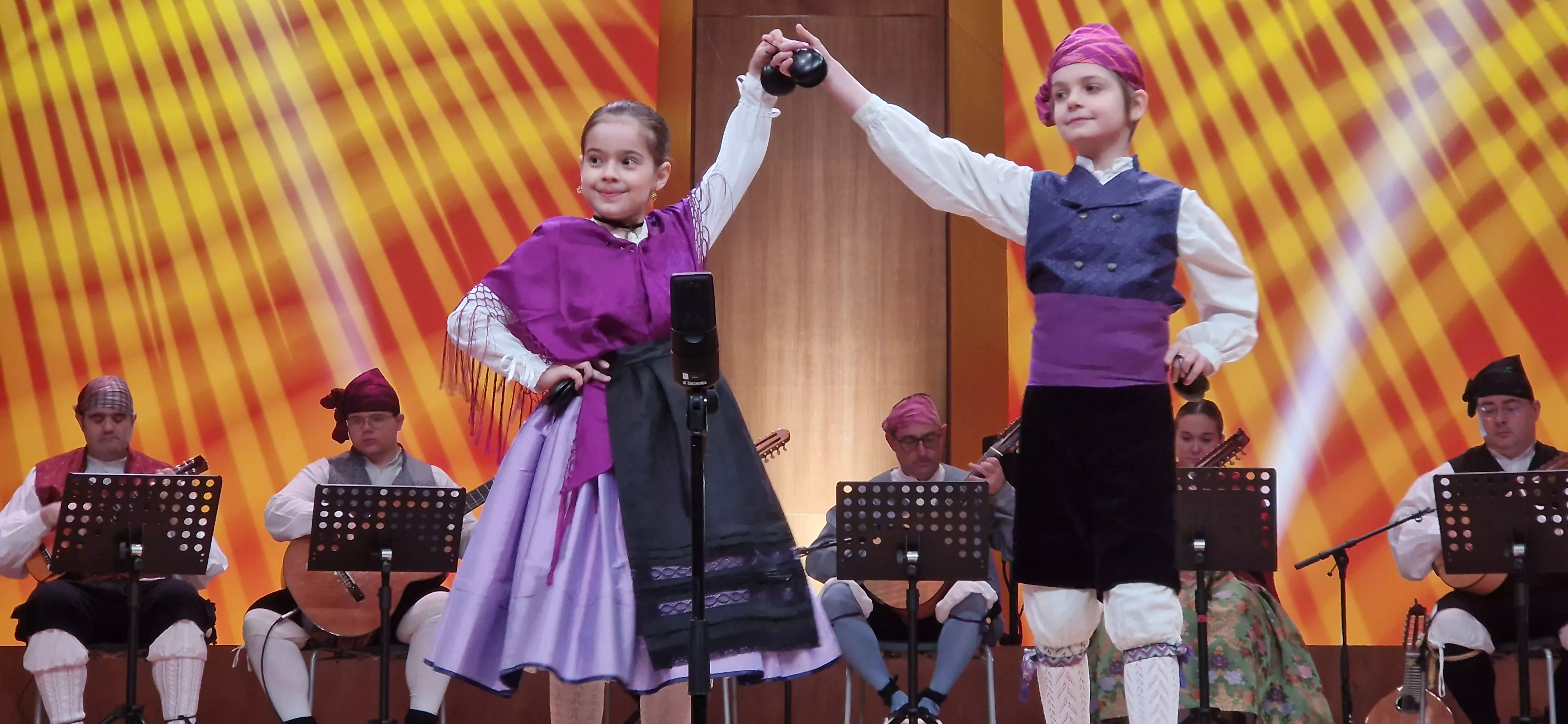 Final benjamín, infantil, juvenil y veteranos del XXXII Certamen Nacional de Jota Ciudad de Huesca. Foto Myriam Martínez