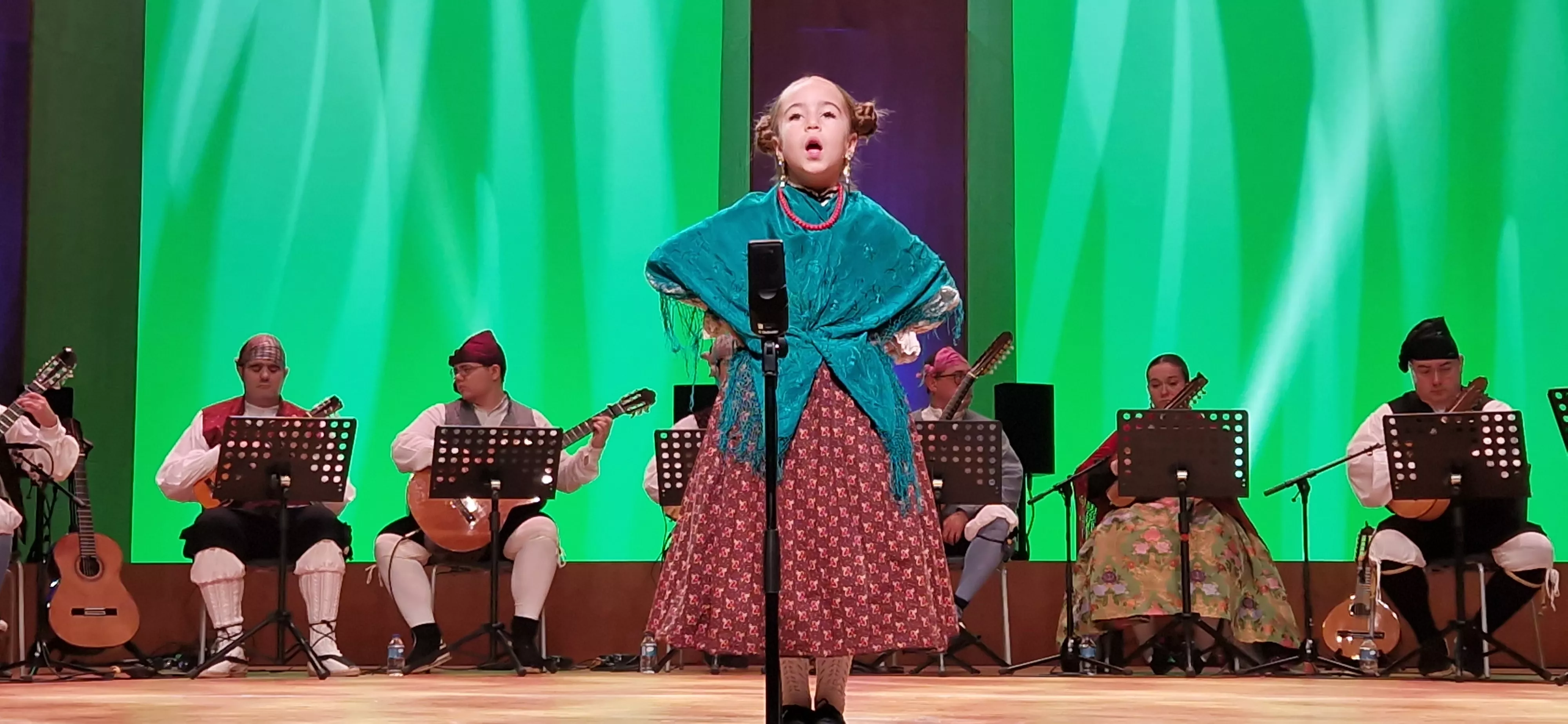 Final benjamín, infantil, juvenil y veteranos del XXXII Certamen Nacional de Jota Ciudad de Huesca. Foto Myriam Martínez