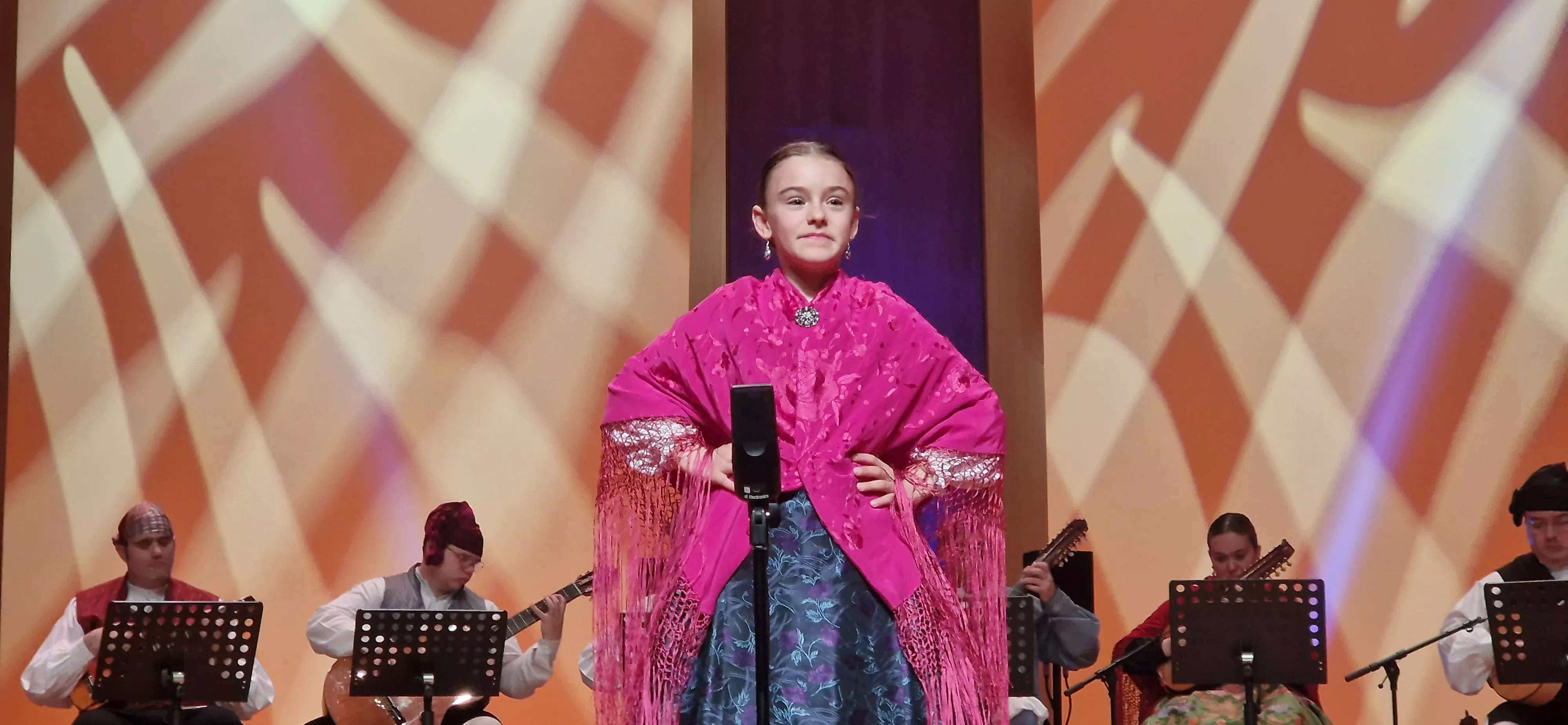 Final benjamín, infantil, juvenil y veteranos del XXXII Certamen Nacional de Jota Ciudad de Huesca. Foto Myriam Martínez