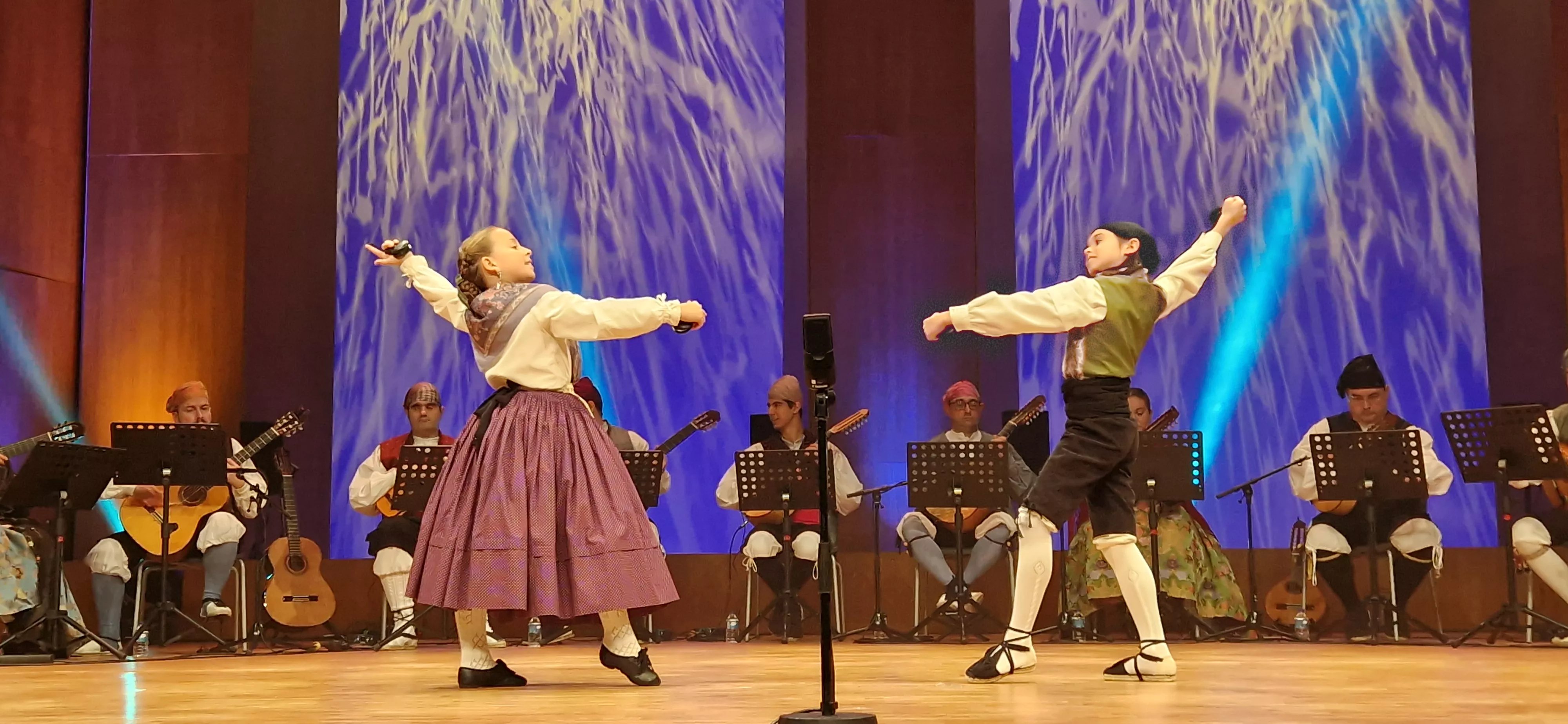Final benjamín, infantil, juvenil y veteranos del XXXII Certamen Nacional de Jota Ciudad de Huesca. Foto Myriam Martínez