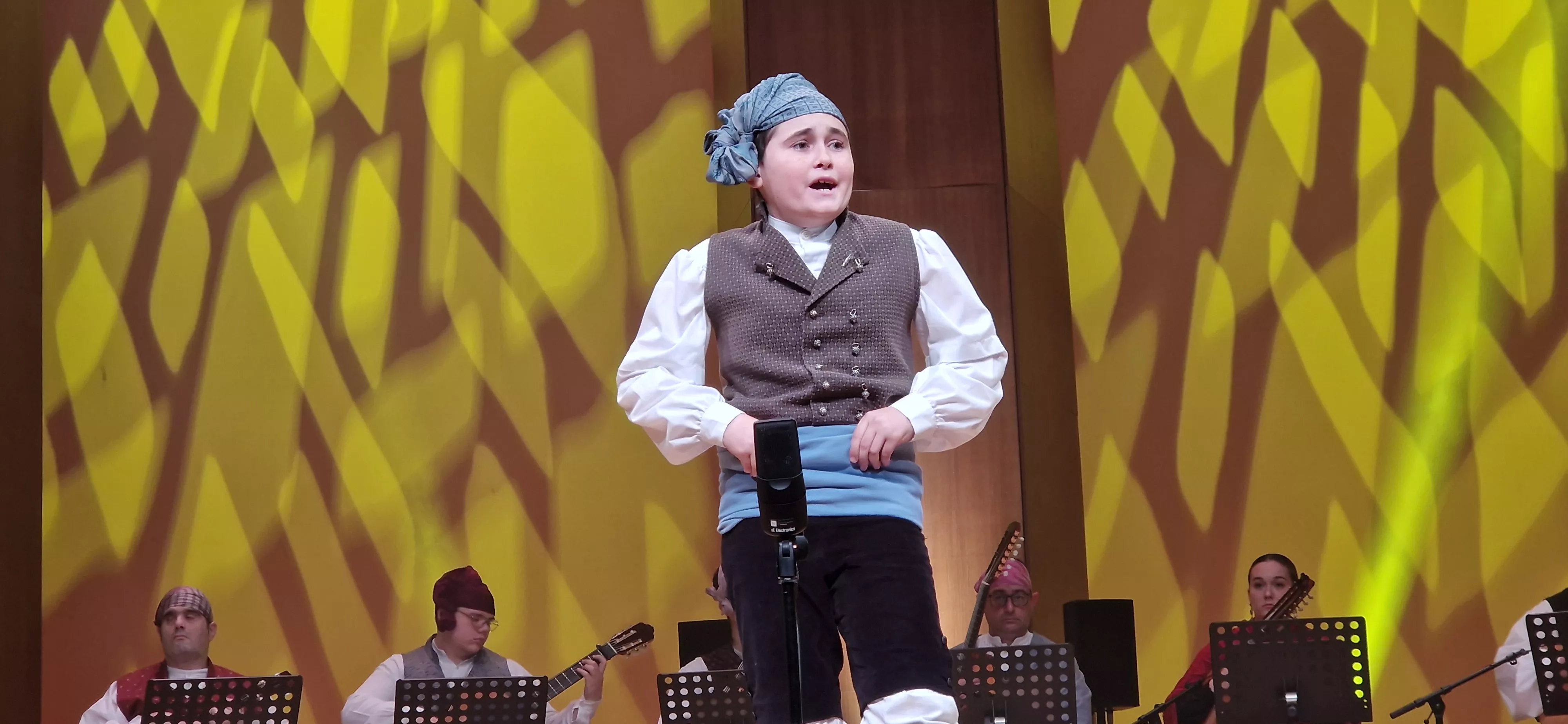 Final benjamín, infantil, juvenil y veteranos del XXXII Certamen Nacional de Jota Ciudad de Huesca. Foto Myriam Martínez