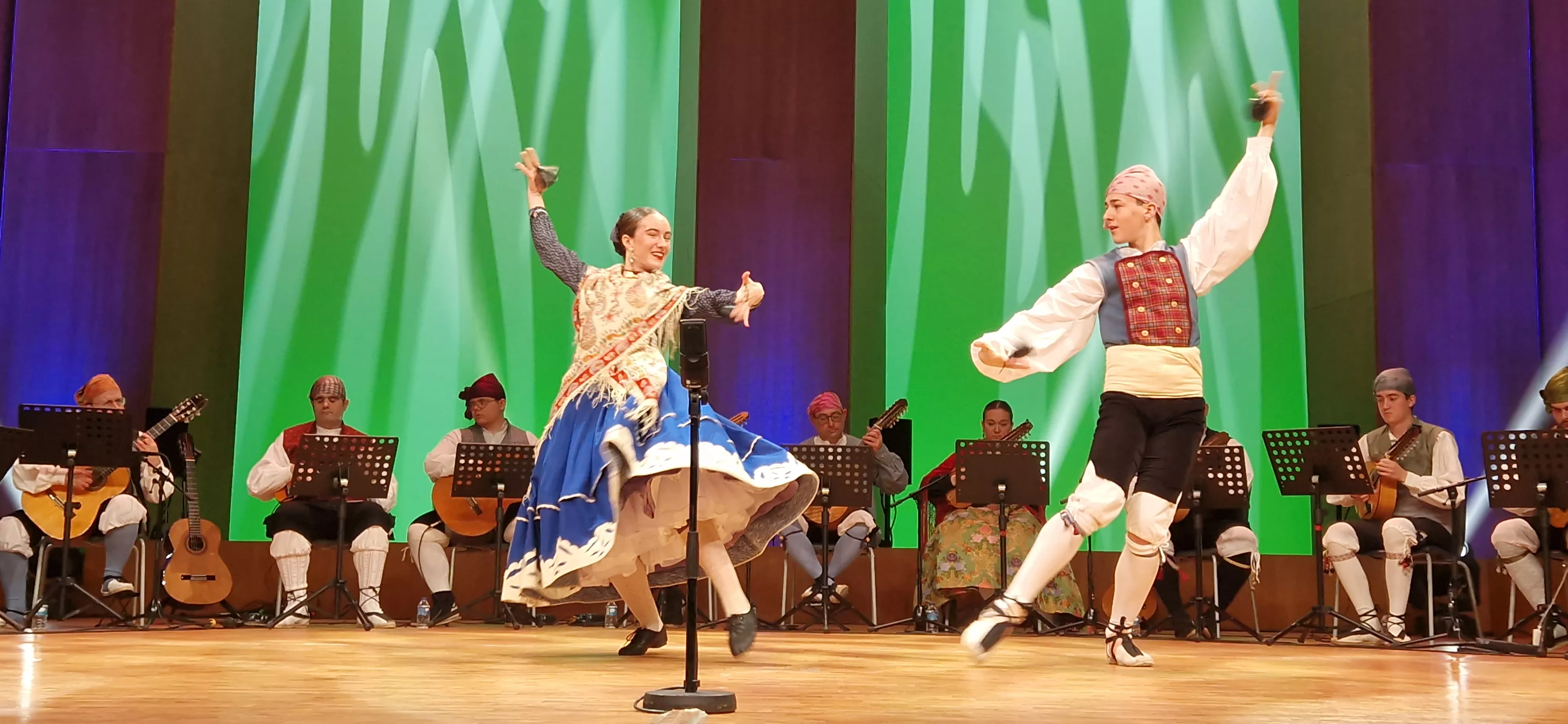 Final benjamín, infantil, juvenil y veteranos del XXXII Certamen Nacional de Jota Ciudad de Huesca. Foto Myriam Martínez