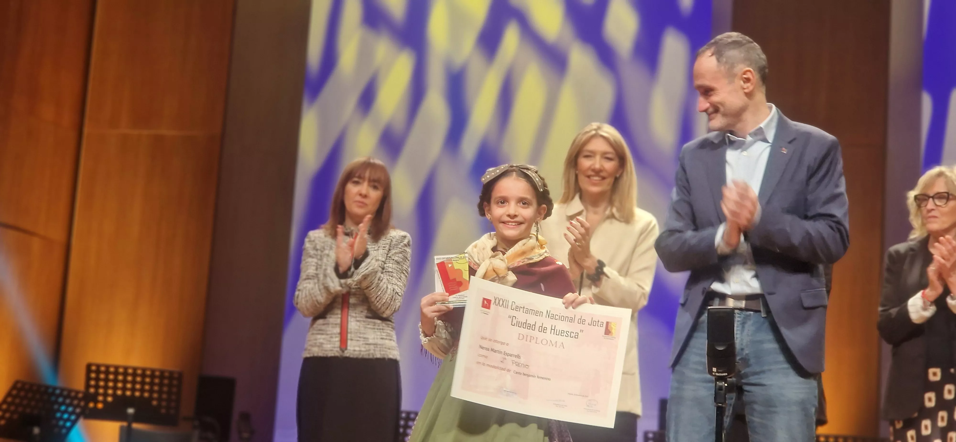 Final benjamín, infantil, juvenil y veteranos del XXXII Certamen Nacional de Jota Ciudad de Huesca. Foto Myriam Martínez