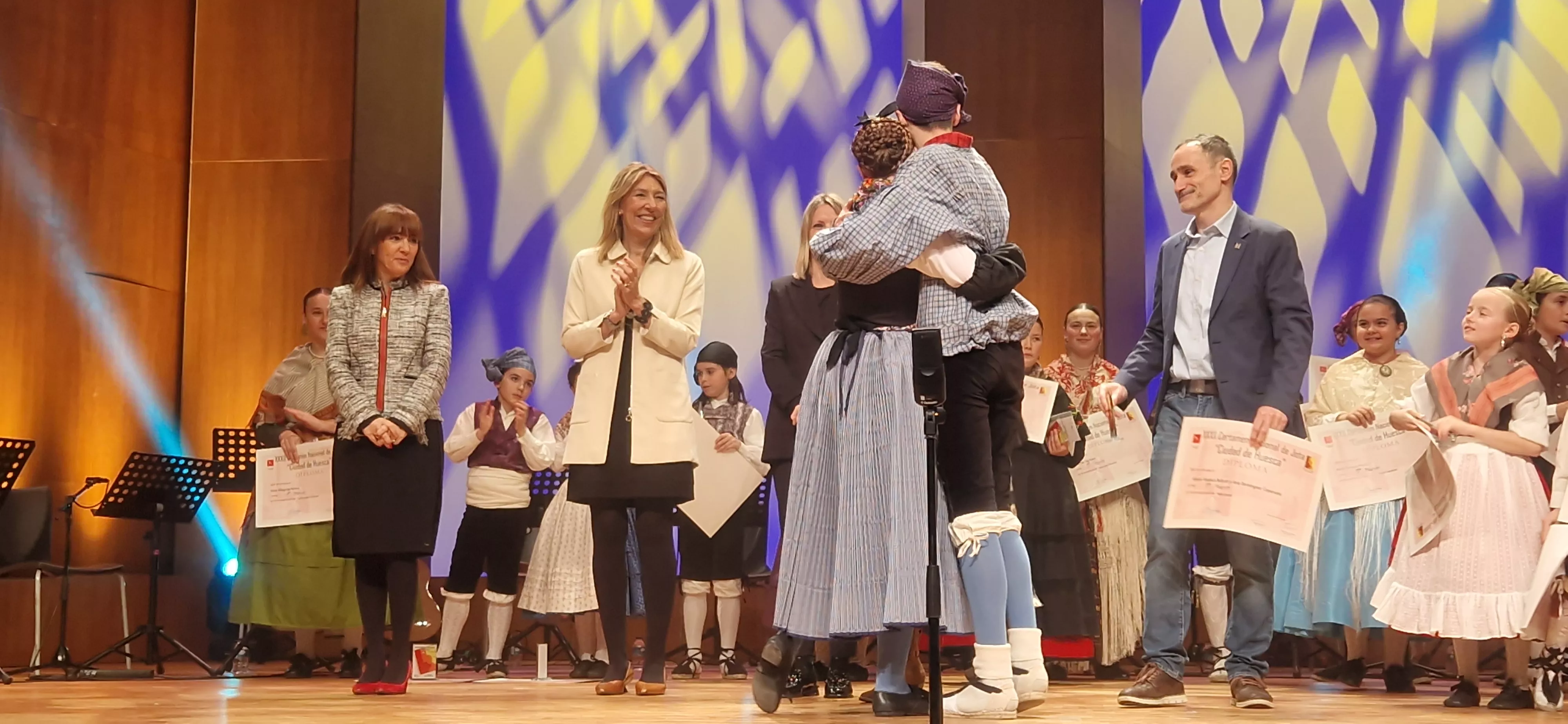 Final benjamín, infantil, juvenil y veteranos del XXXII Certamen Nacional de Jota Ciudad de Huesca. Foto Myriam Martínez