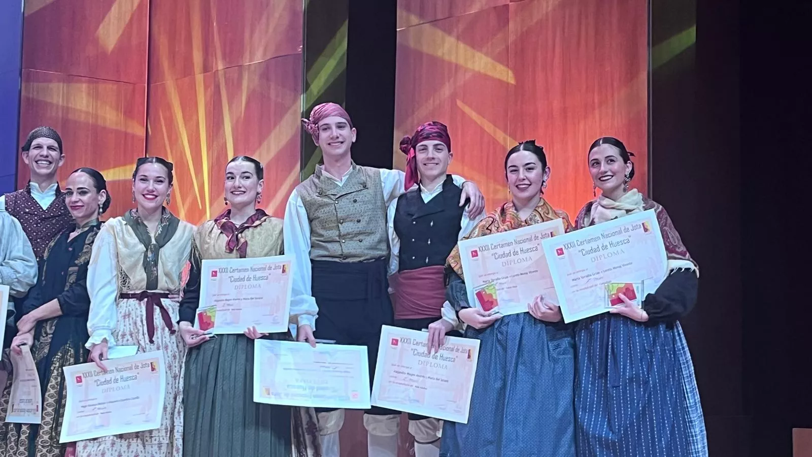 Final de canto, baile y dúos y el extraordinario del Certamen Nacional de Jota Ciudad de Huesca. Foto Mercedes Manterola