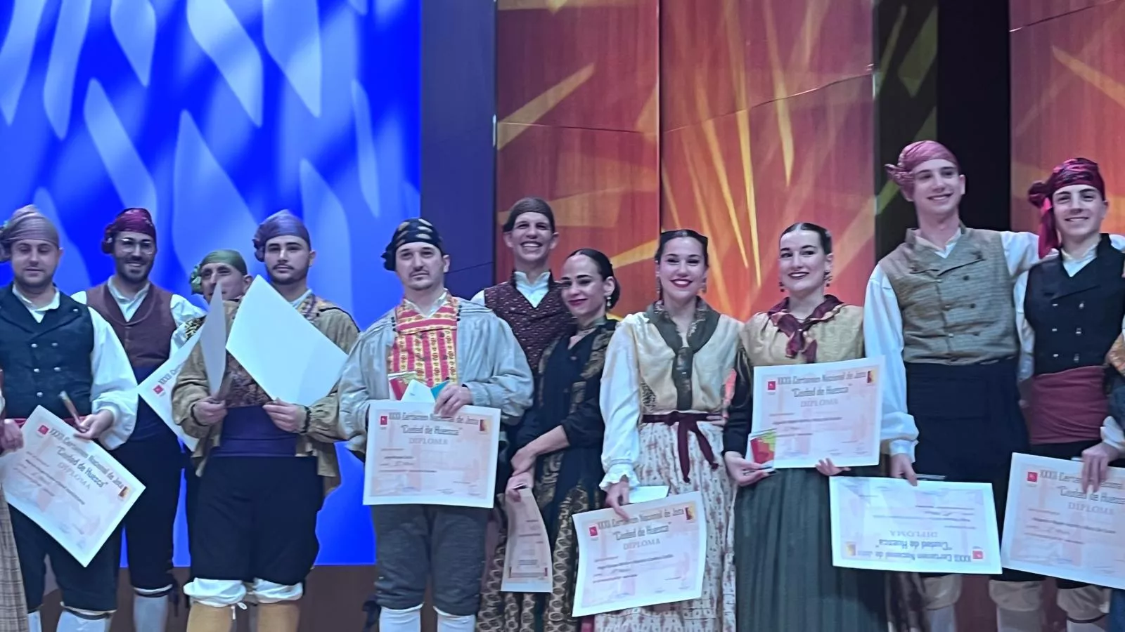Final de canto, baile y dúos y el extraordinario del Certamen Nacional de Jota Ciudad de Huesca. Foto Mercedes Manterola