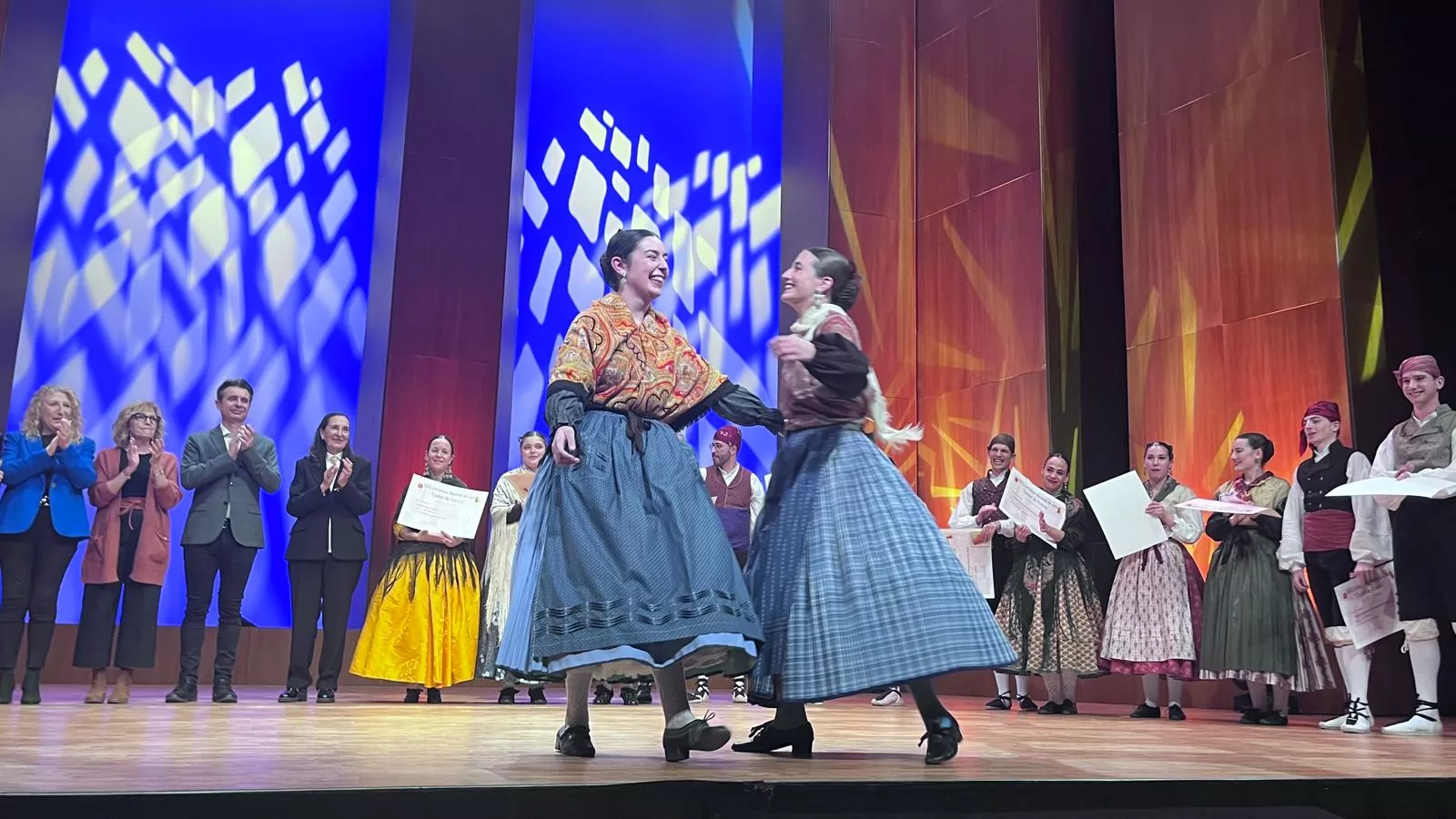 Final de canto, baile y dúos y el extraordinario del Certamen Nacional de Jota Ciudad de Huesca. Foto Mercedes Manterola