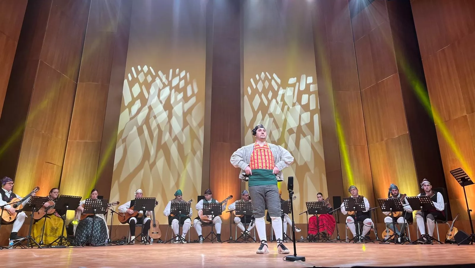 Final de canto, baile y dúos y el extraordinario del Certamen Nacional de Jota Ciudad de Huesca. Foto Mercedes Manterola