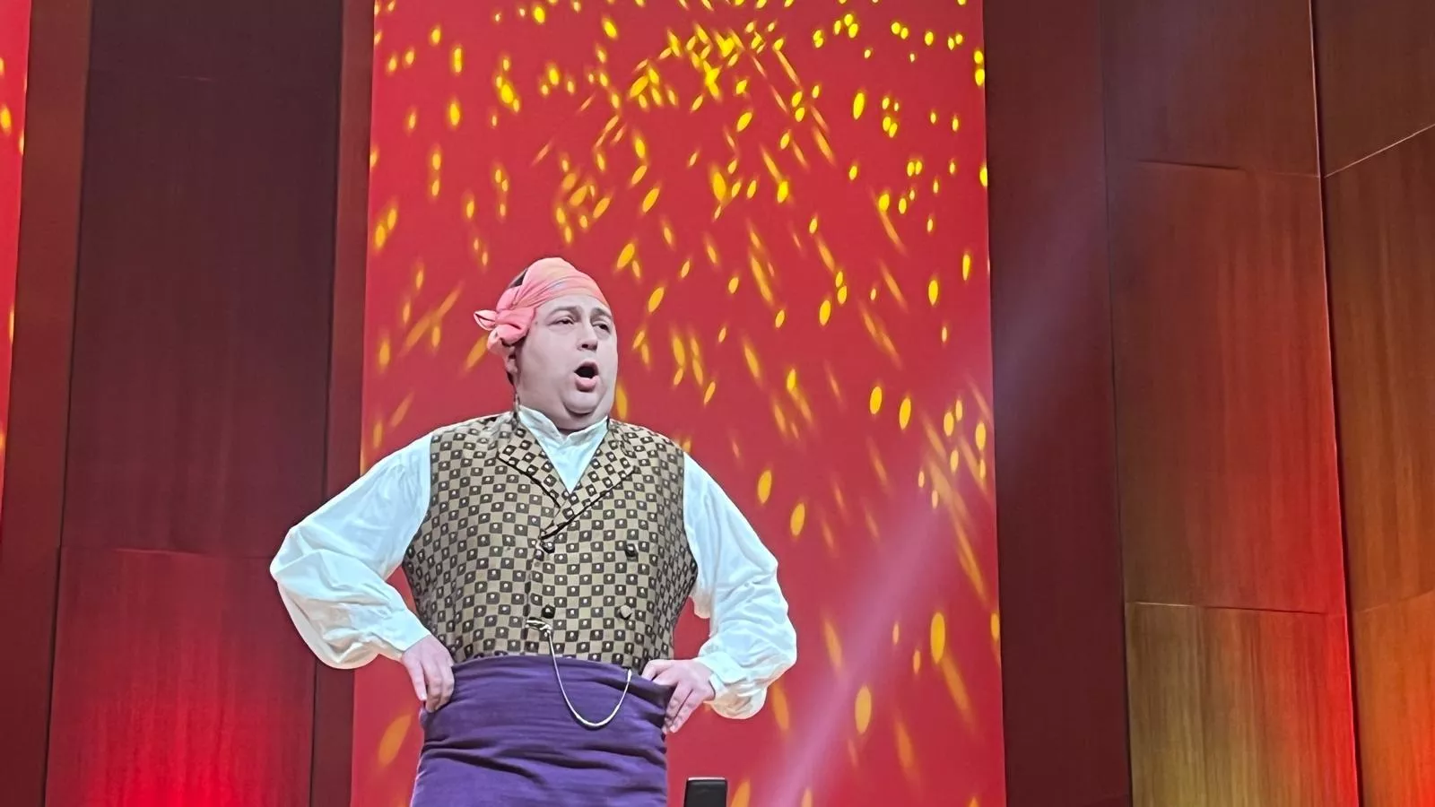 Final de canto, baile y dúos y el extraordinario del Certamen Nacional de Jota Ciudad de Huesca. Foto Mercedes Manterola