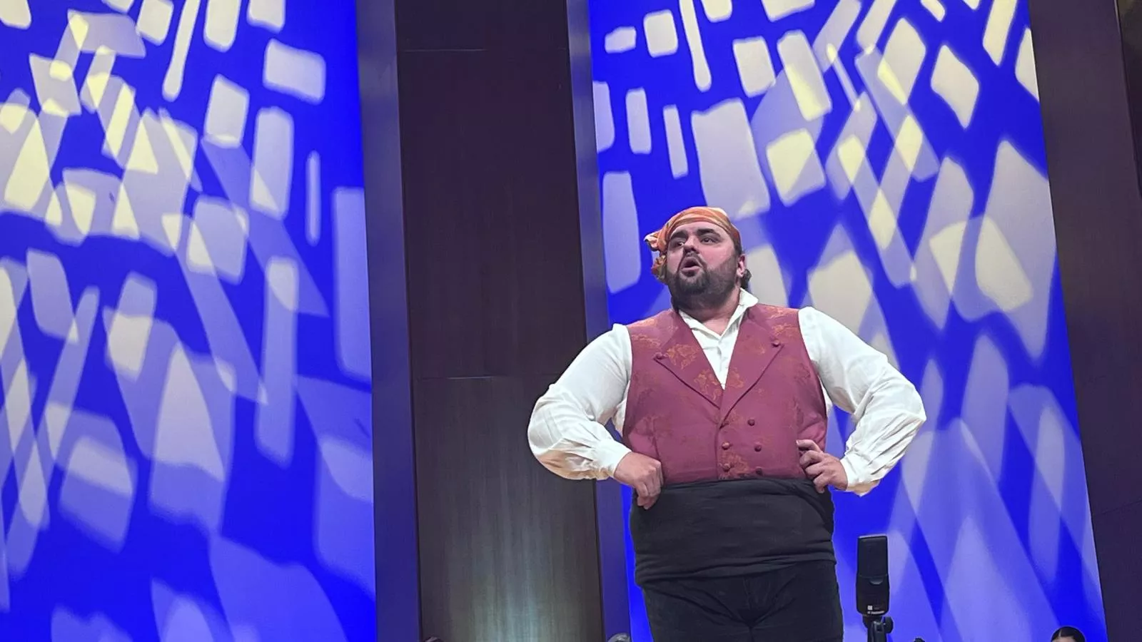 Final de canto, baile y dúos y el extraordinario del Certamen Nacional de Jota Ciudad de Huesca. Foto Mercedes Manterola