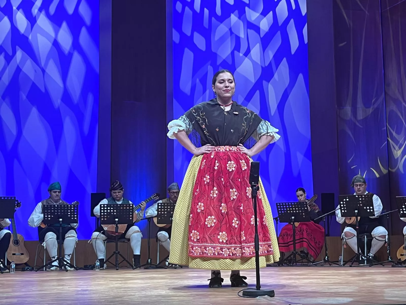 Final de canto, baile y dúos y el extraordinario del Certamen Nacional de Jota Ciudad de Huesca. Foto Mercedes Manterola