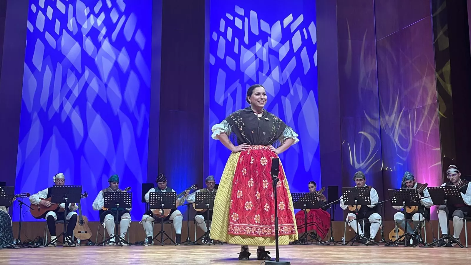 Final de canto, baile y dúos y el extraordinario del Certamen Nacional de Jota Ciudad de Huesca. Foto Mercedes Manterola