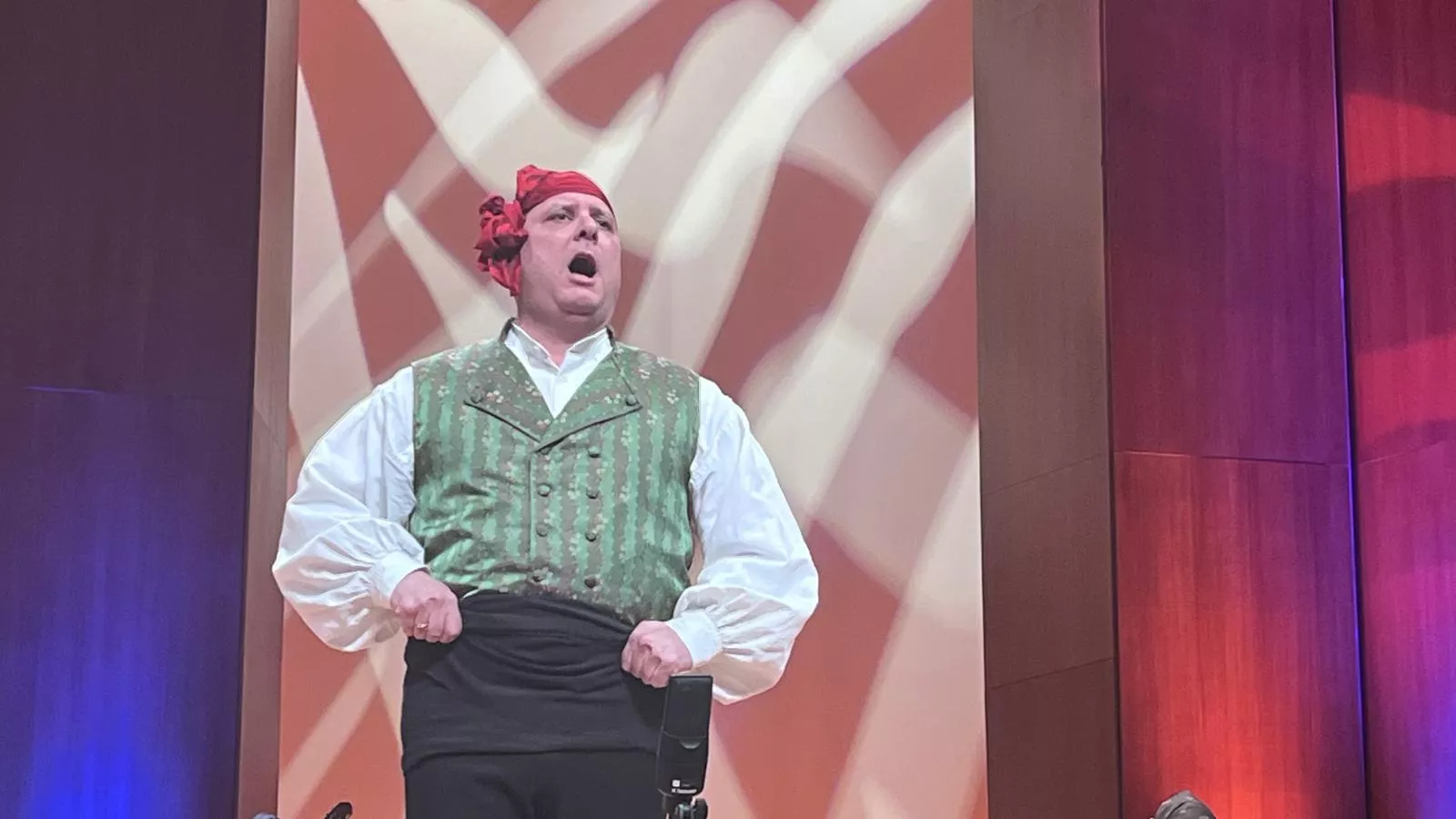 Final de canto, baile y dúos y el extraordinario del Certamen Nacional de Jota Ciudad de Huesca. Foto Mercedes Manterola