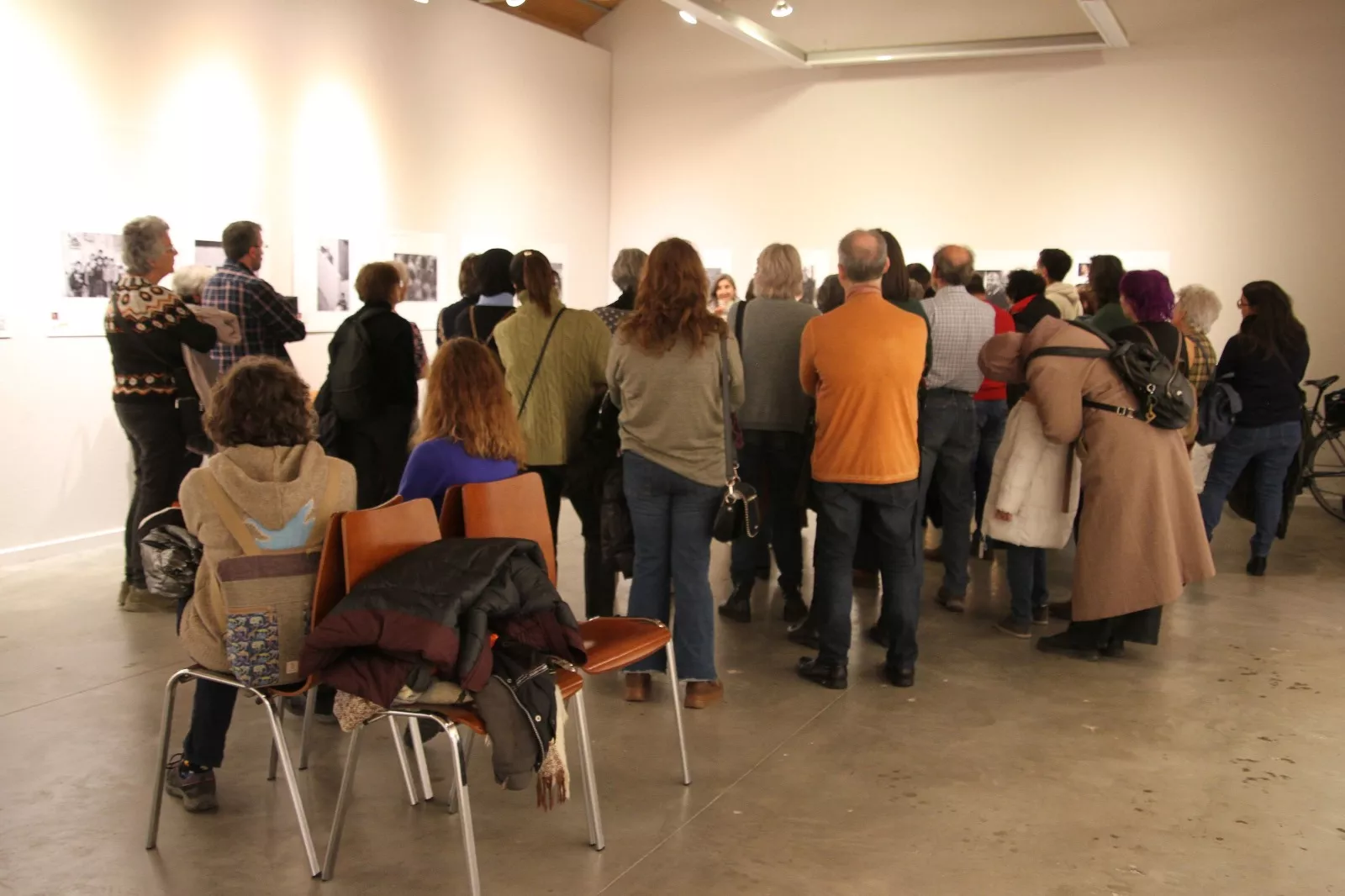 Exposición de Sandra  Barrilaro "De la ocupación al genocidio" en Huesca. Foto Carlos Neofato