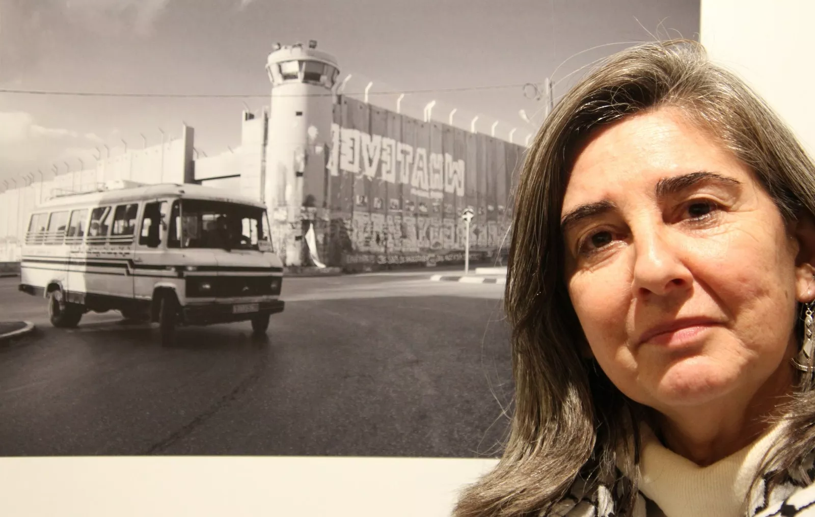 Exposición de Sandra  Barrilaro "De la ocupación al genocidio" en Huesca. Foto Carlos Neofato