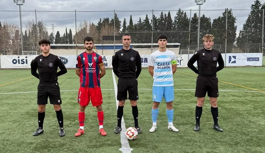 El Huesca DHJ suma un punto ante el Racing Zaragoza, un rival directo (1-1)