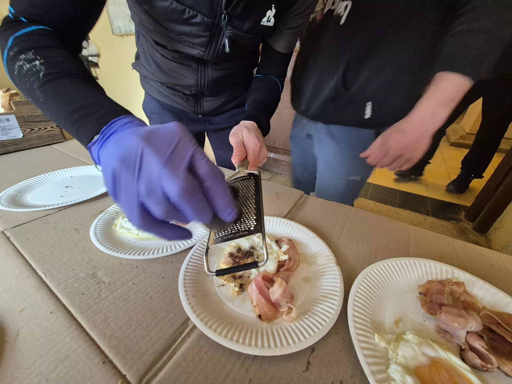 Huevo Frito Solidario con Etiopía en Banariés. Foto Juanlu Herrero