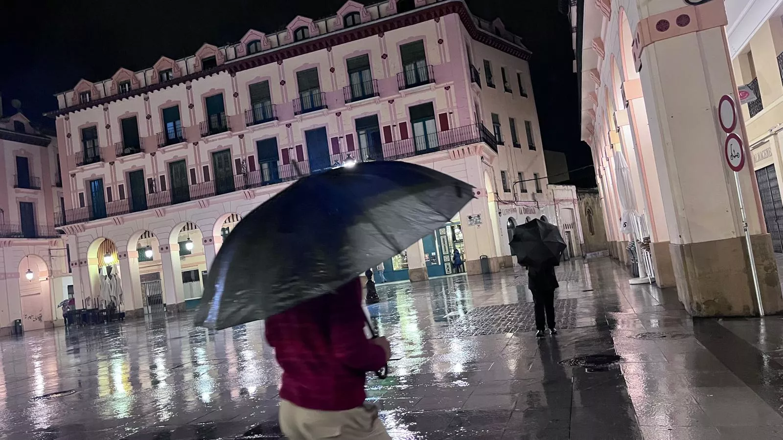 Una dana pone en aviso a la provincia de Huesca por tormentas, granizo y viento.