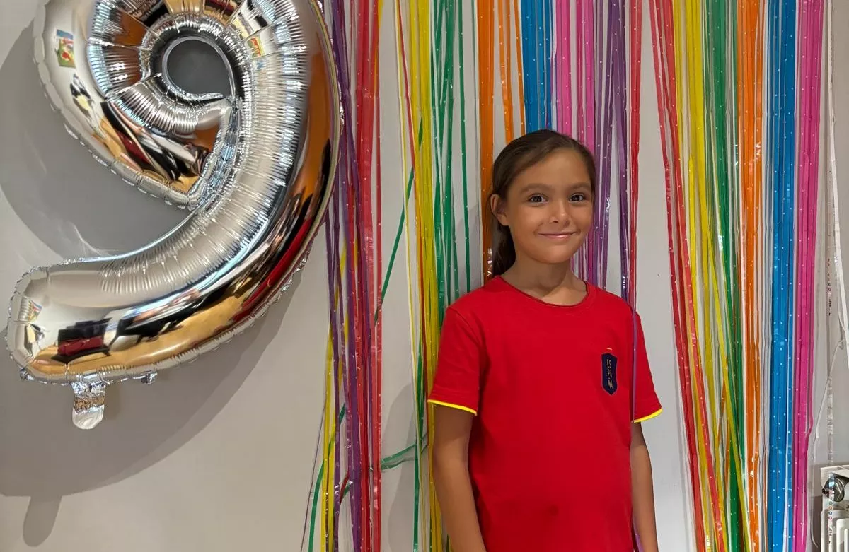 Carla padece una enfermedad ultrarrara, el síndrome Champ1.